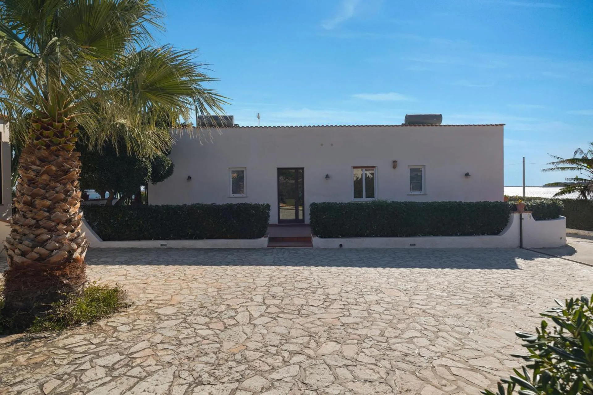 Property building in Laguna dei Fenici