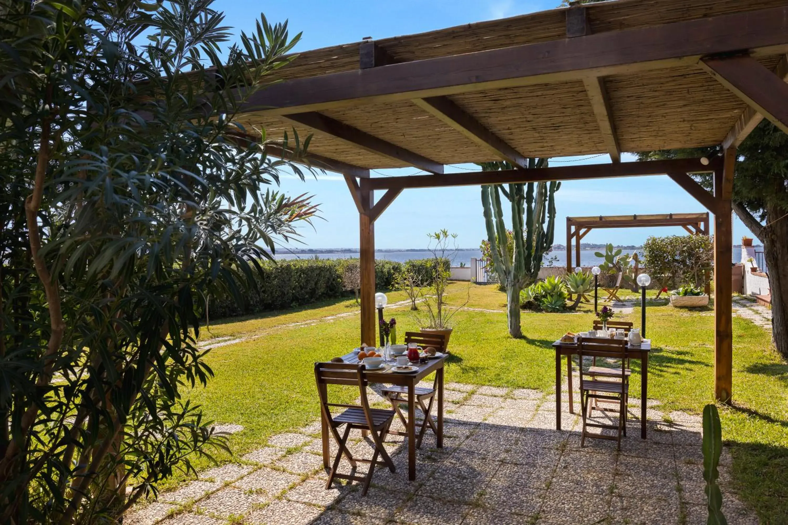 Breakfast in Laguna dei Fenici Breakfast in Laguna dei Fenici