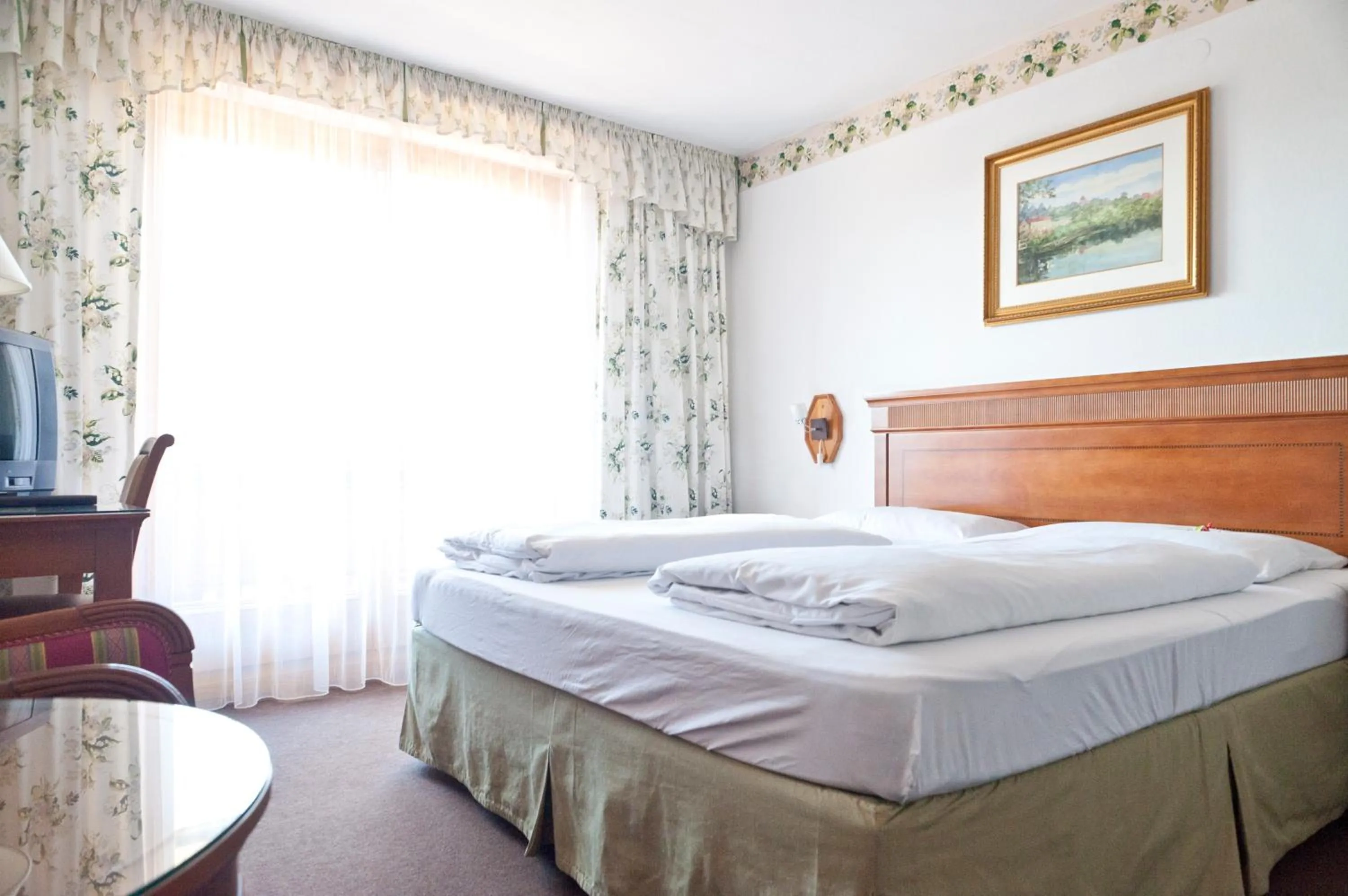 Bed in Hotel Alpenkrone