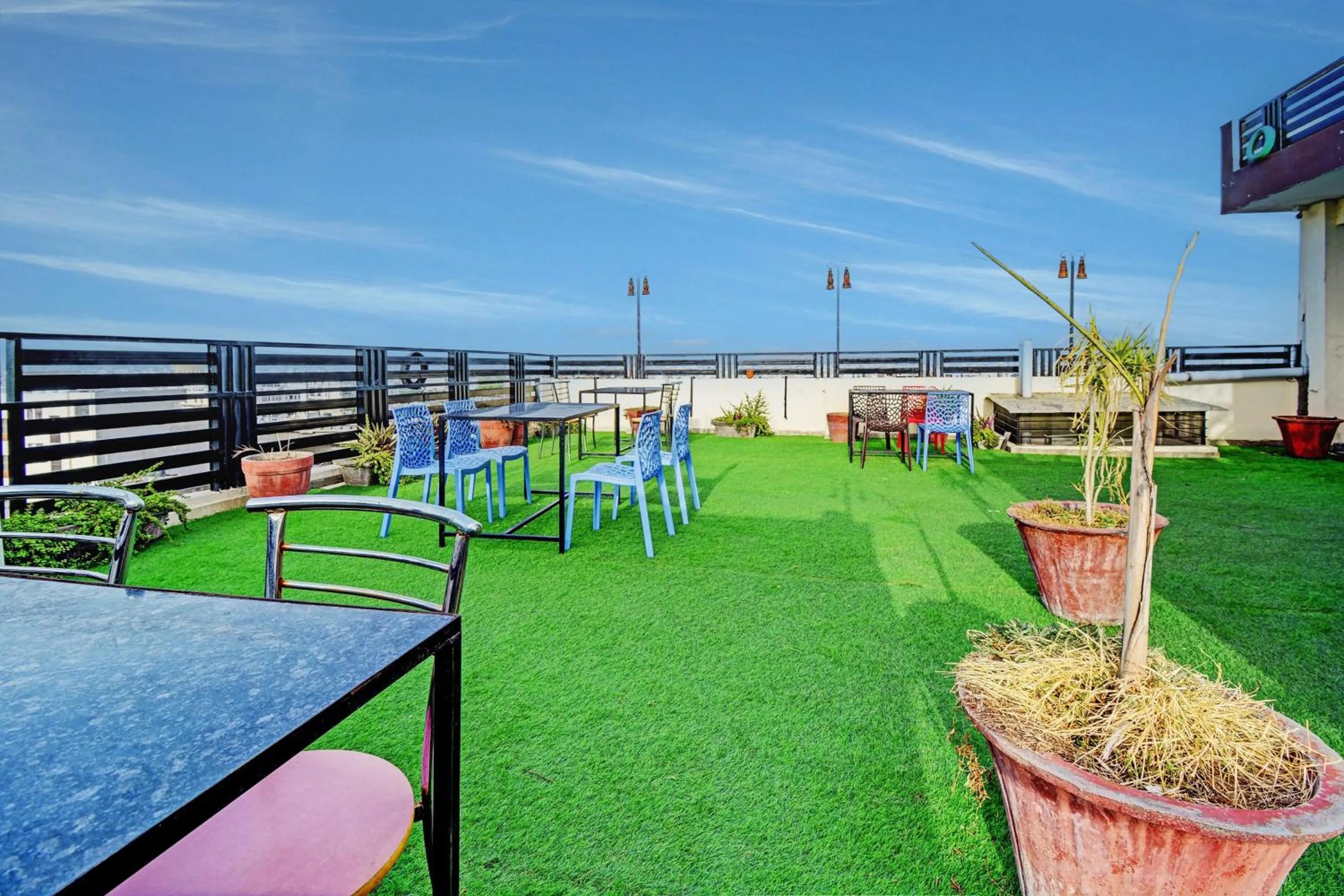 Dining area in OYO Hotel O My Stay Retreat
