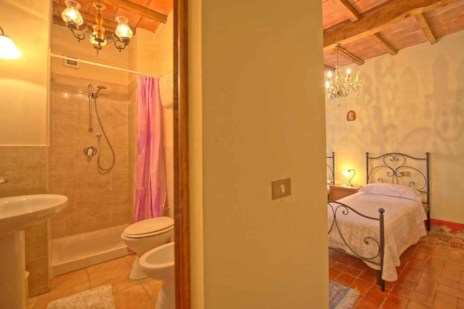 Photo of the whole room, Bed in Agriturismo Podere Delle Querci
