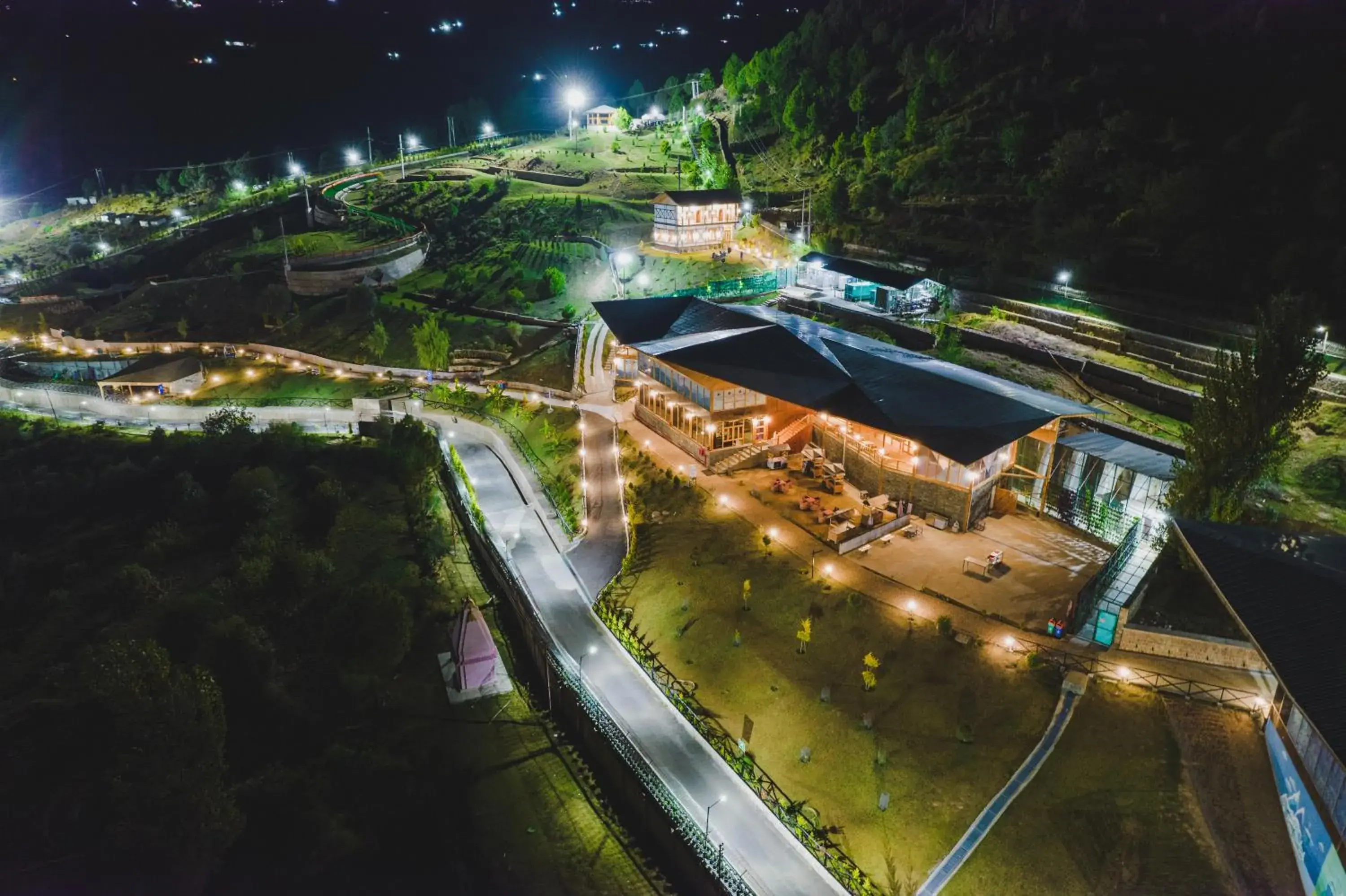 Property building in Skyview by Empyrean Property building in Skyview by Empyrean