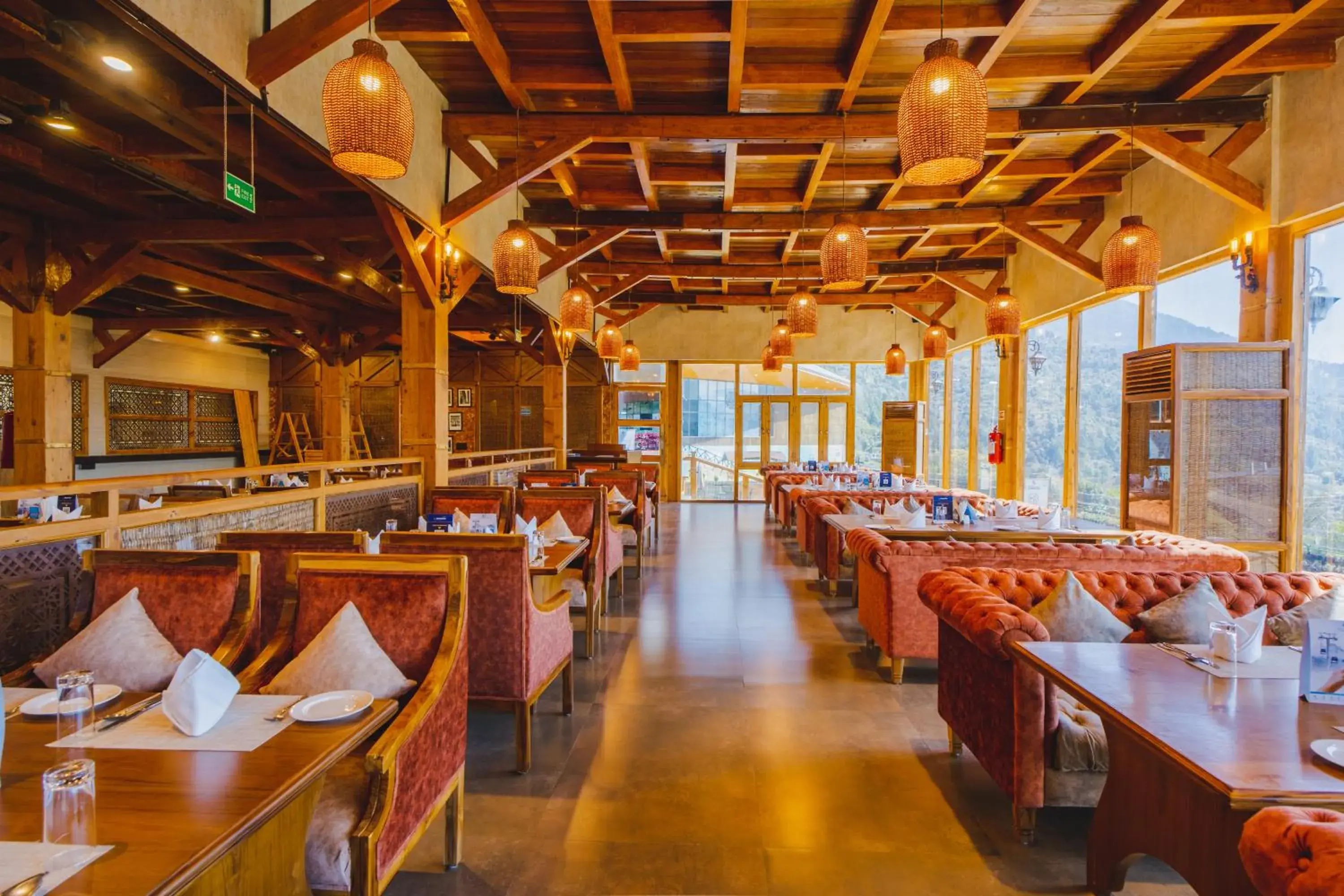 Restaurant/places to eat in Skyview by Empyrean Restaurant/places to eat in Skyview by Empyrean