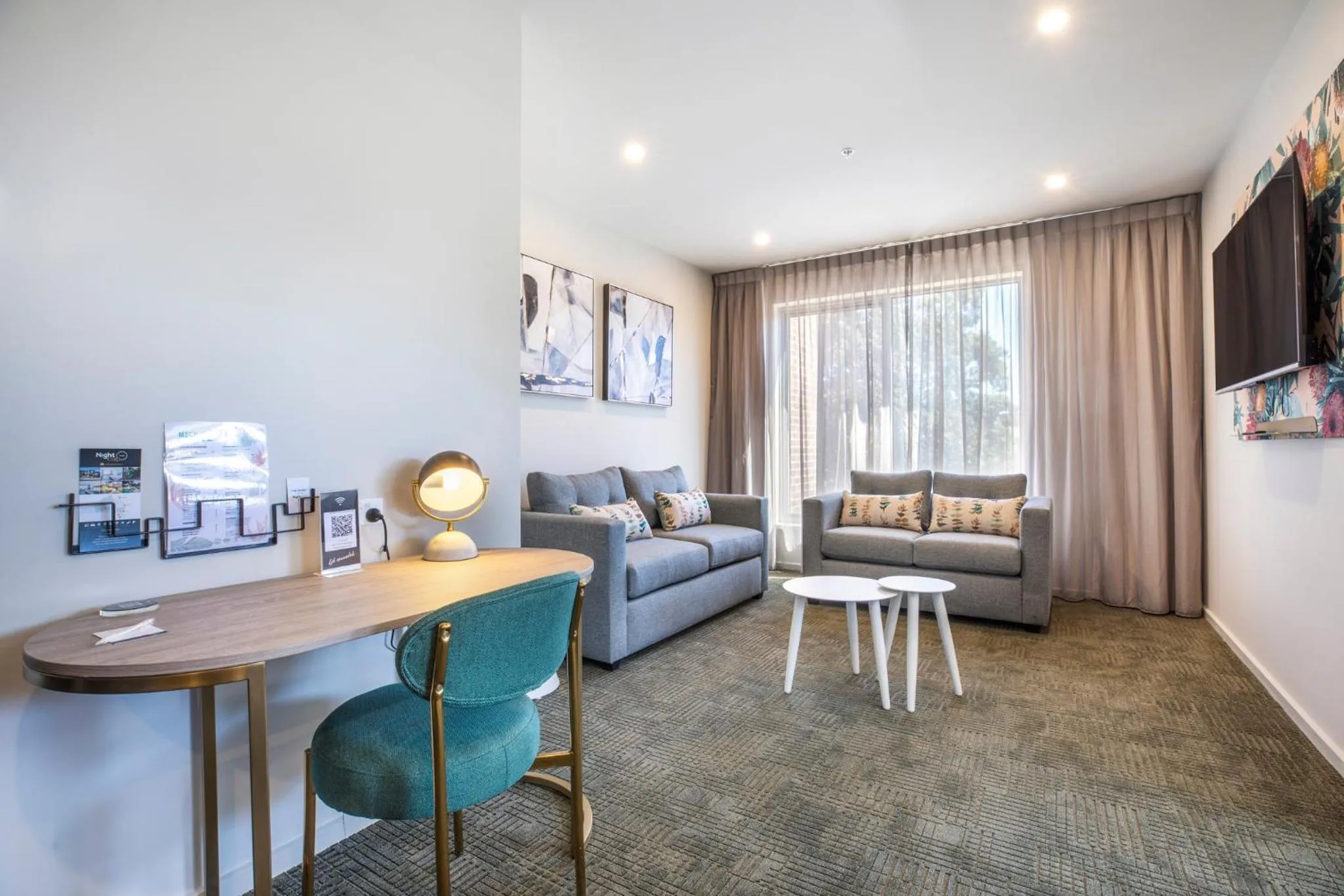 TV and multimedia in Nightelier Carrum Downs Sands Hotel