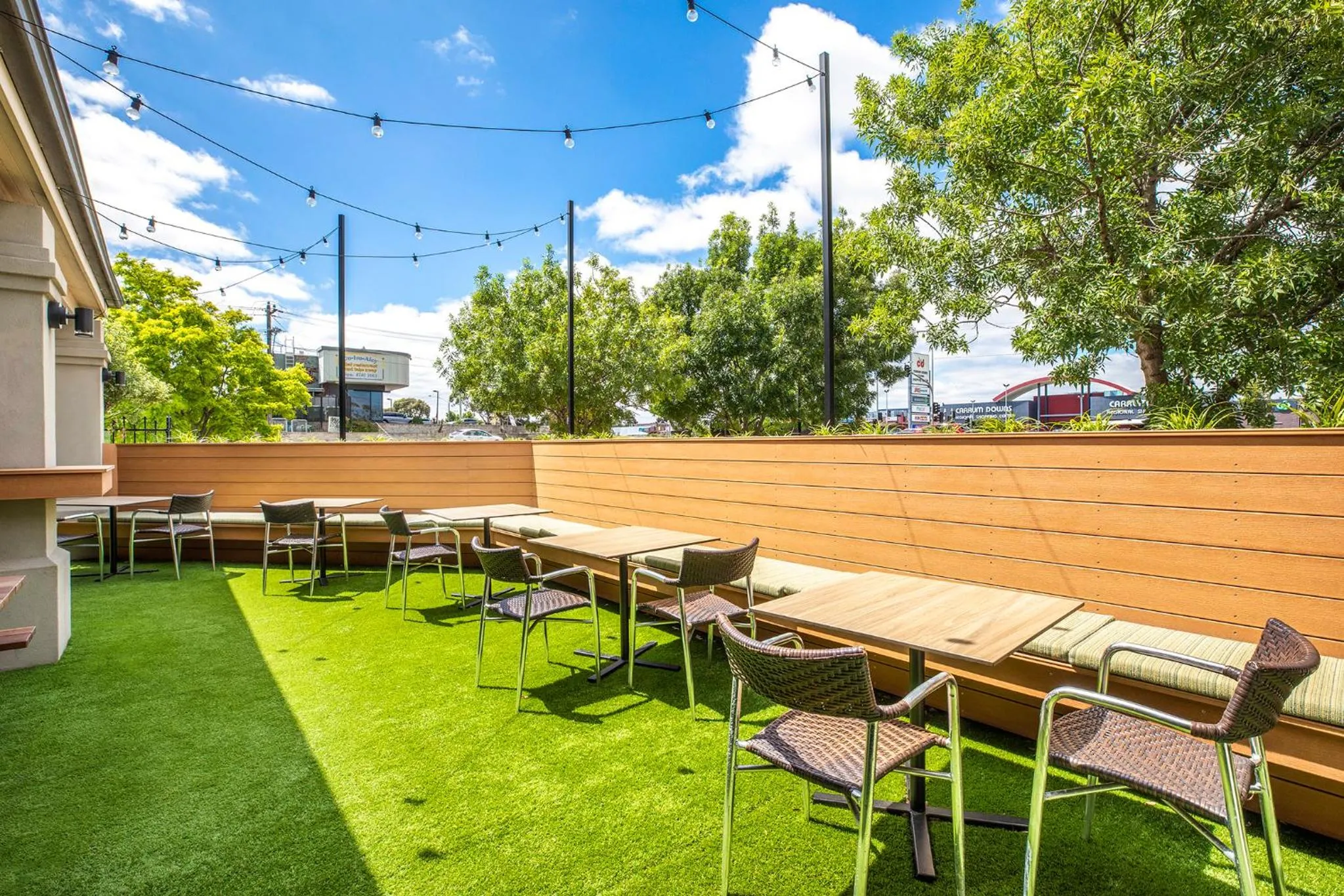 Patio in Nightelier Carrum Downs Sands Hotel