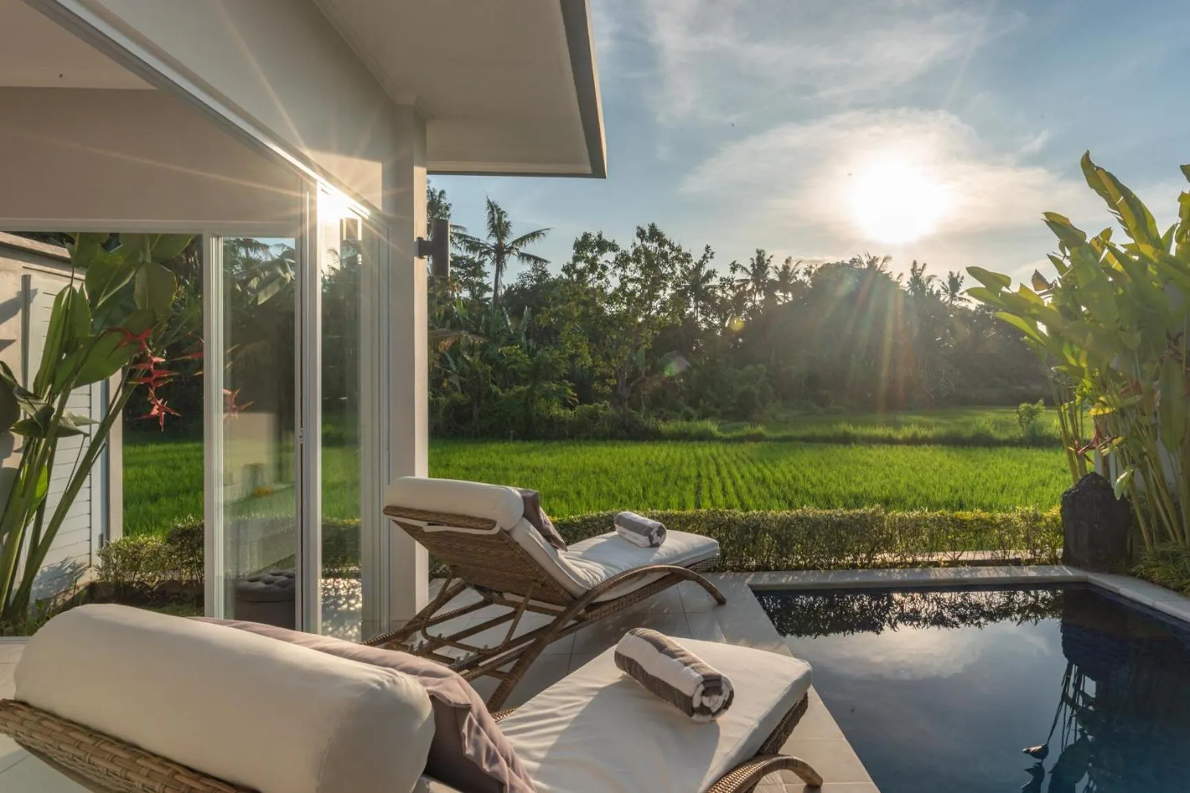 sunbed in Villa Shiva