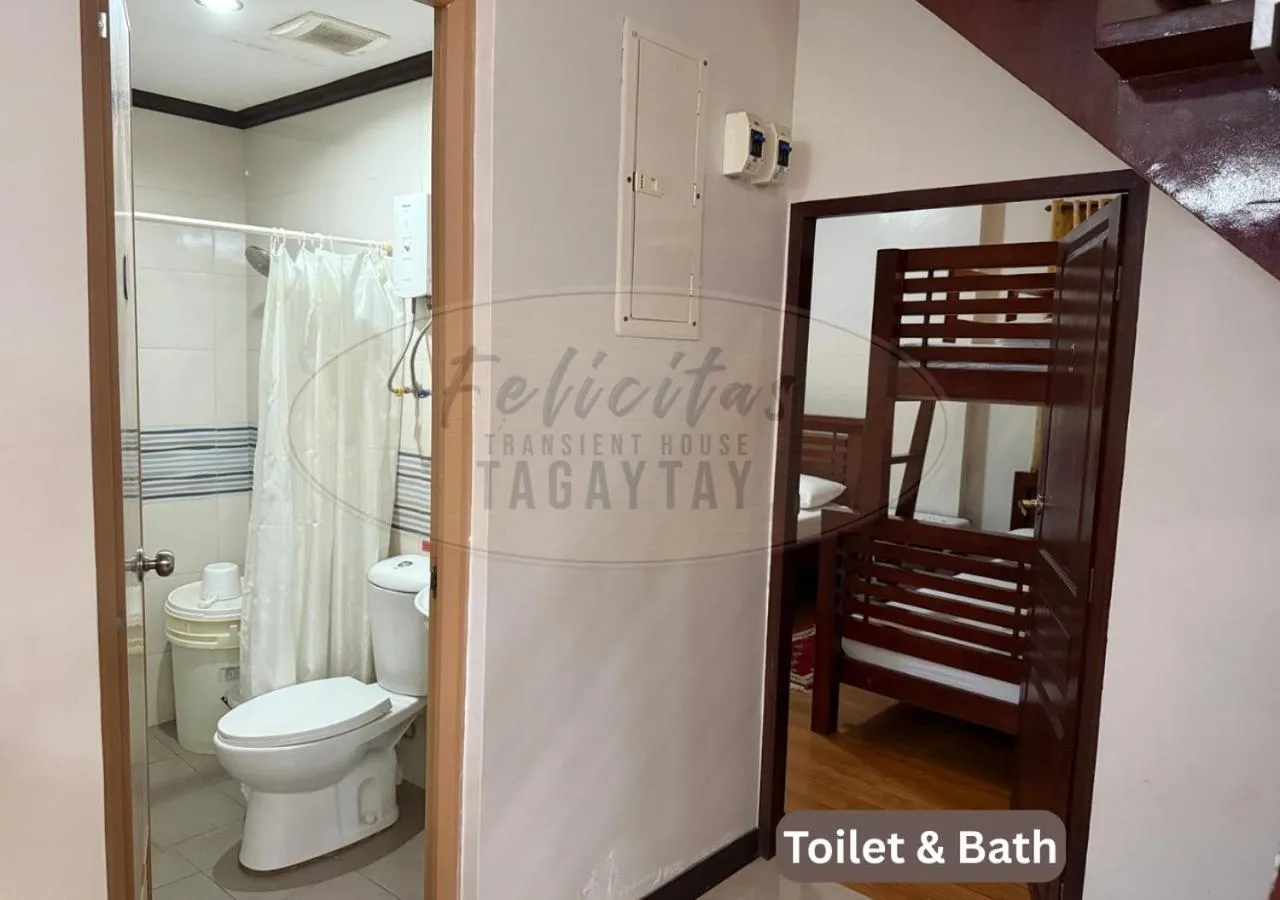 Bathroom in Felicitas Tagaytay