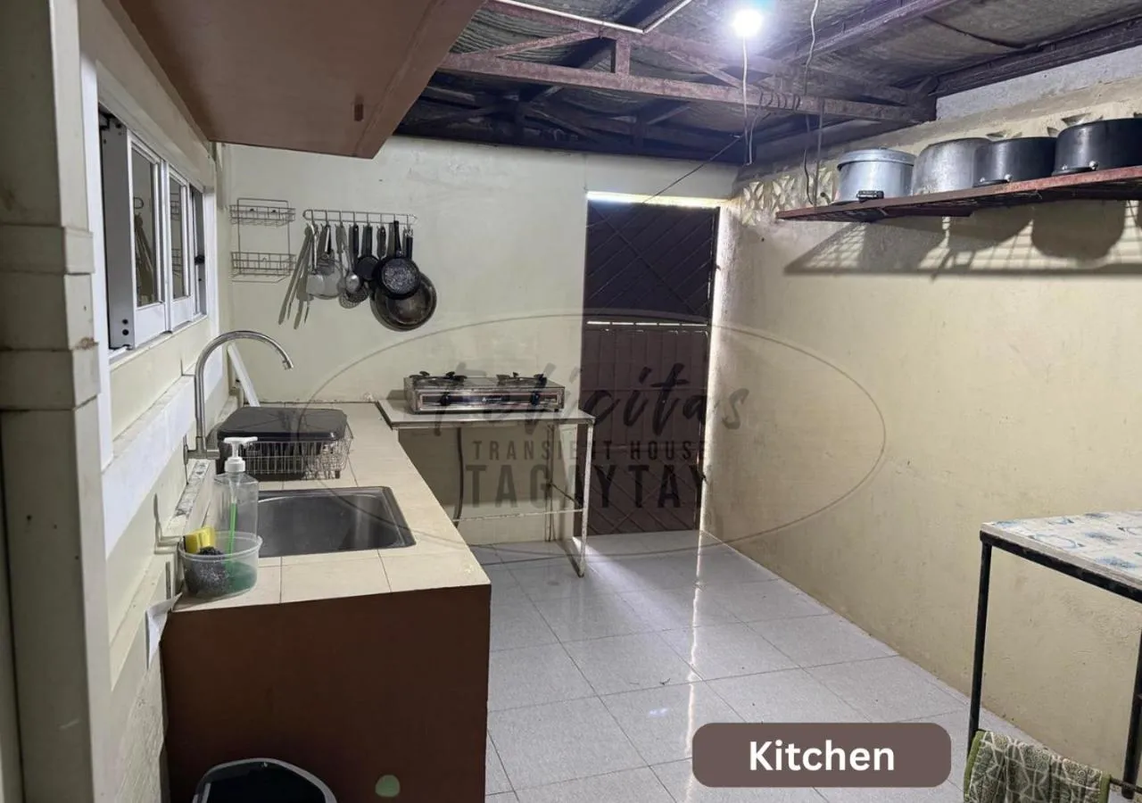 kitchen in Felicitas Tagaytay