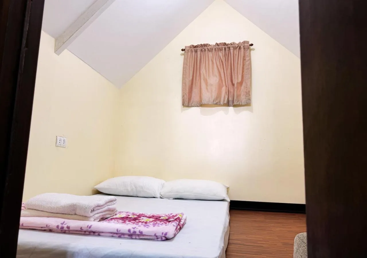 Bedroom, Bed in Felicitas Tagaytay