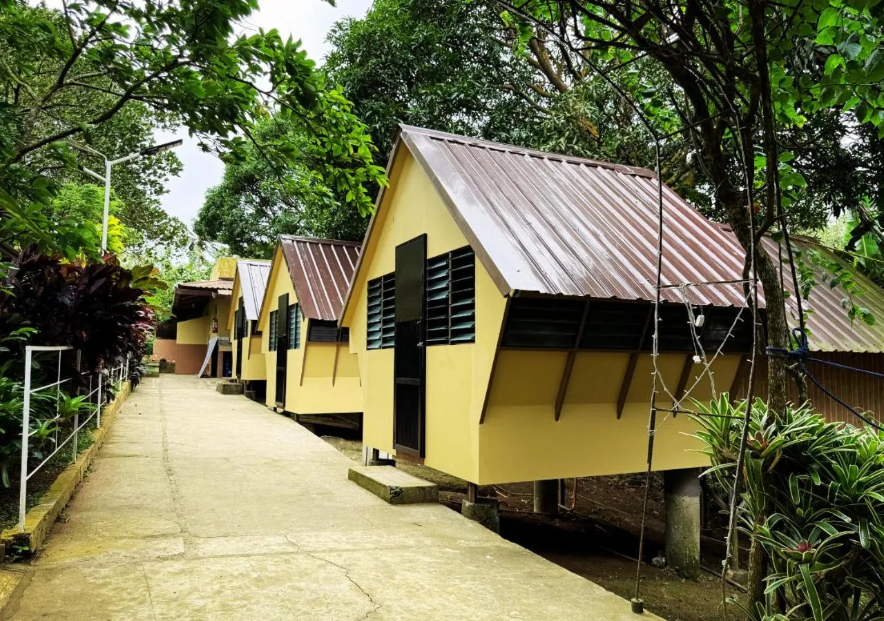 Property building in Felicitas Tagaytay