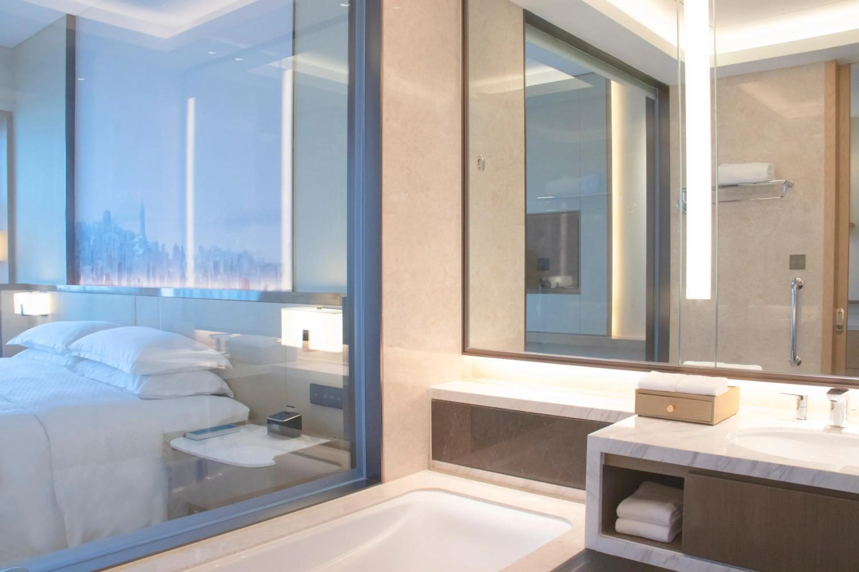 Toilet in Four Points by Sheraton Wuhan, Jiangxia