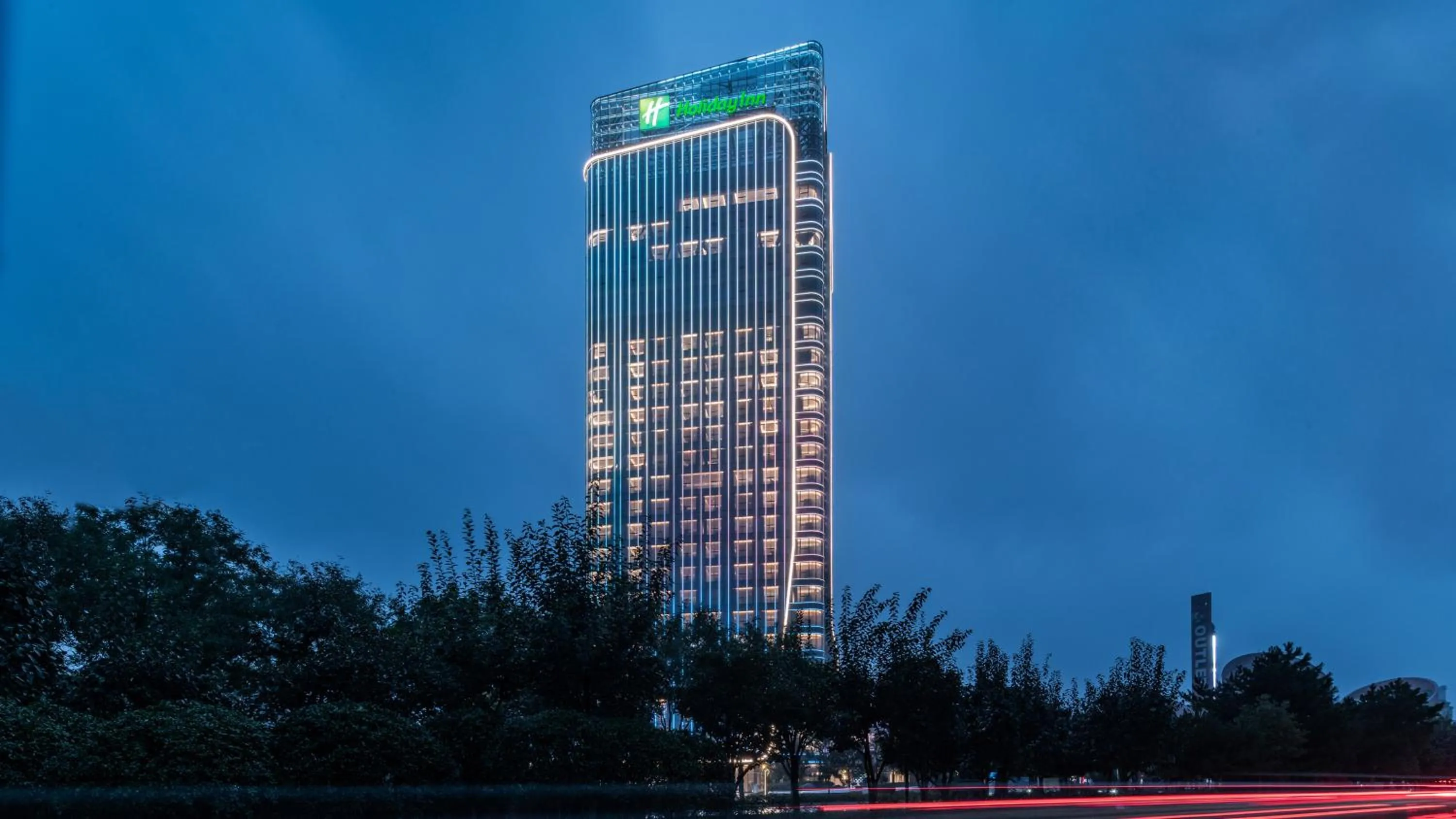 Holiday Inn Xi'an Chanba by IHG-Near Xi'an International Convention Exhibition Center and Shopping mall and The Romantic show of Xi'an-Free Luggage Storage-English Service