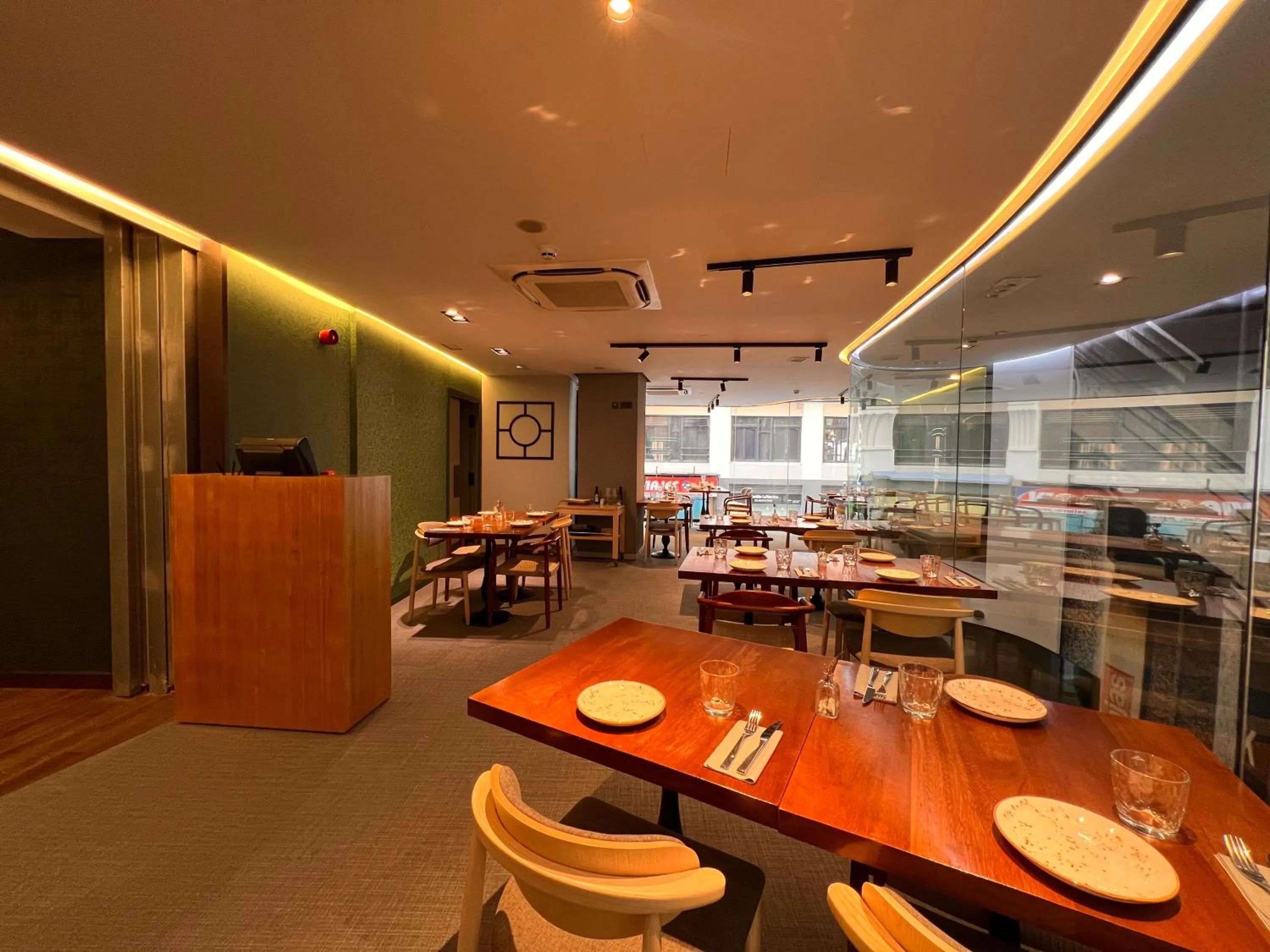 Restaurant/places to eat in Hotel Indigo Madrid - Gran Vía by IHG