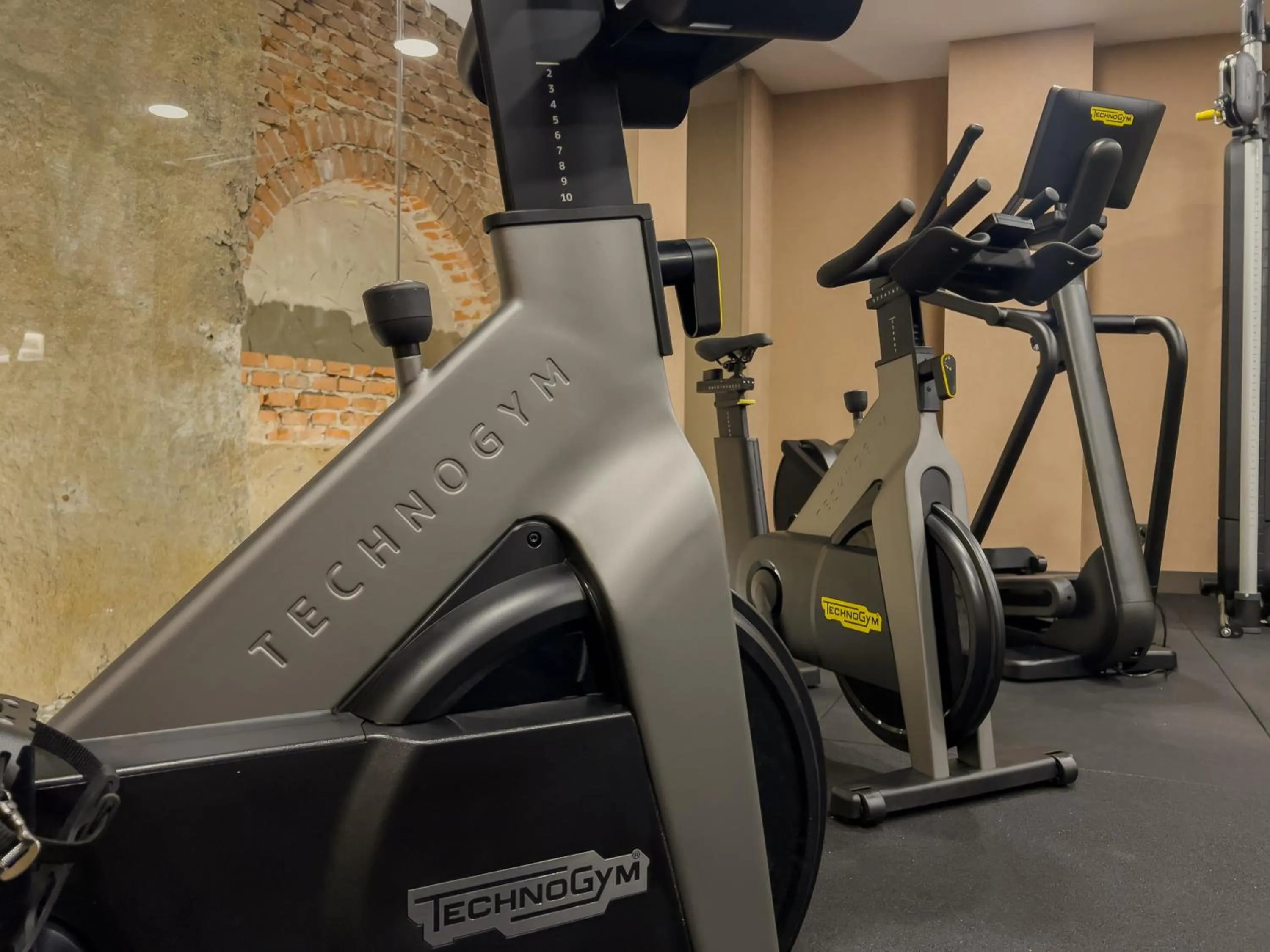 Fitness centre/facilities in Hotel Indigo Madrid - Gran Vía by IHG