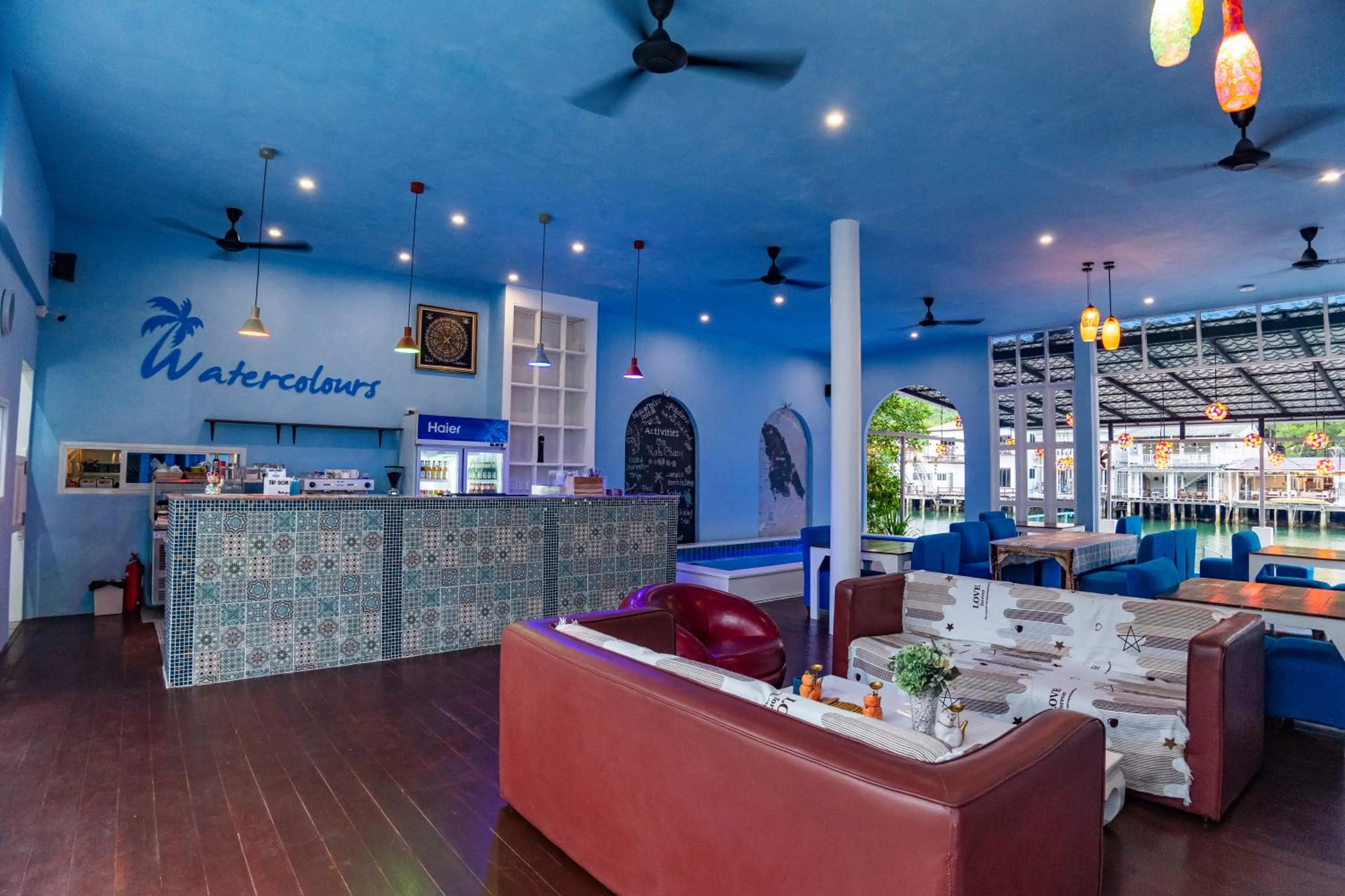 Lounge or bar in Watercolours