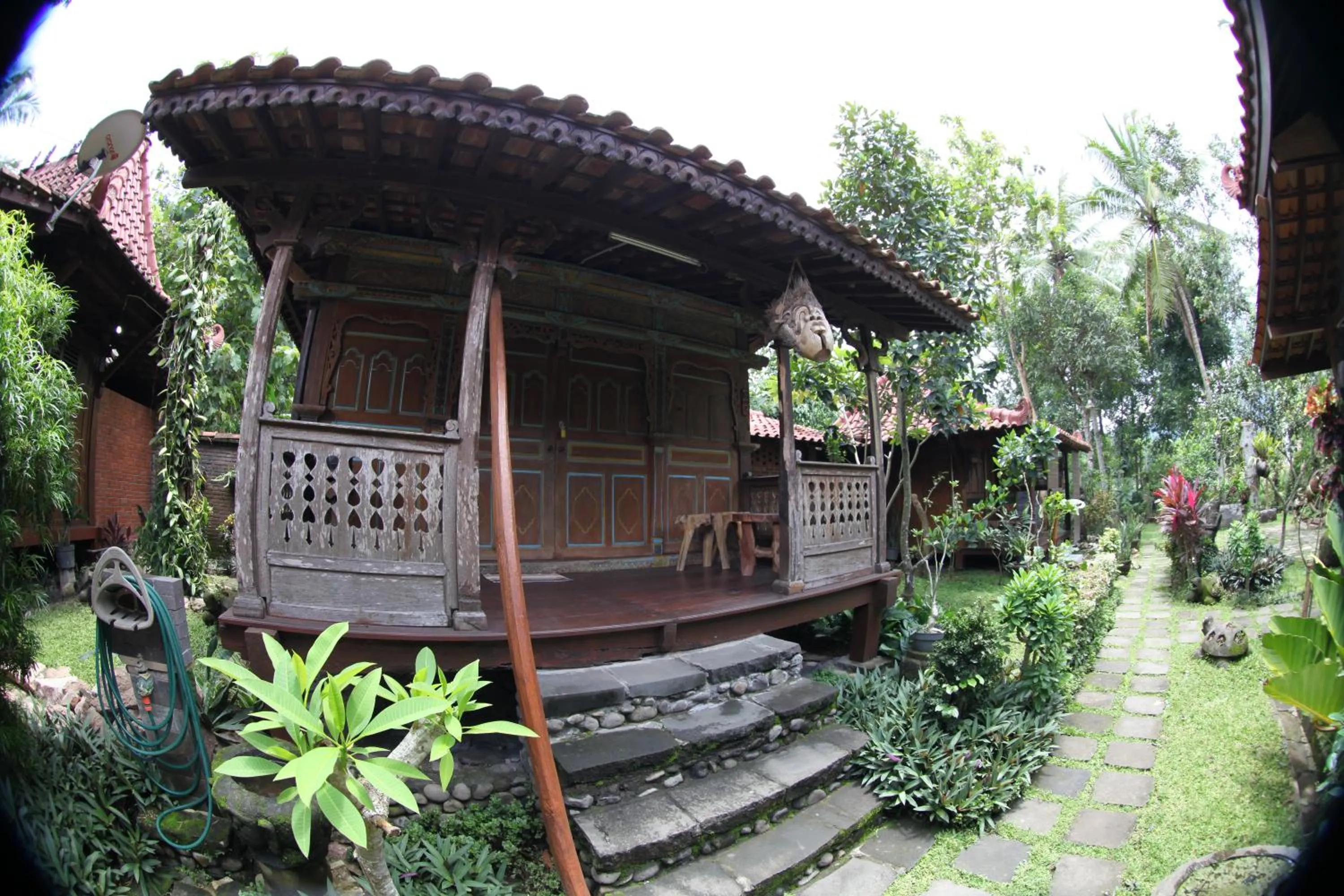 Natural landscape in Omah Garengpoeng Guest House