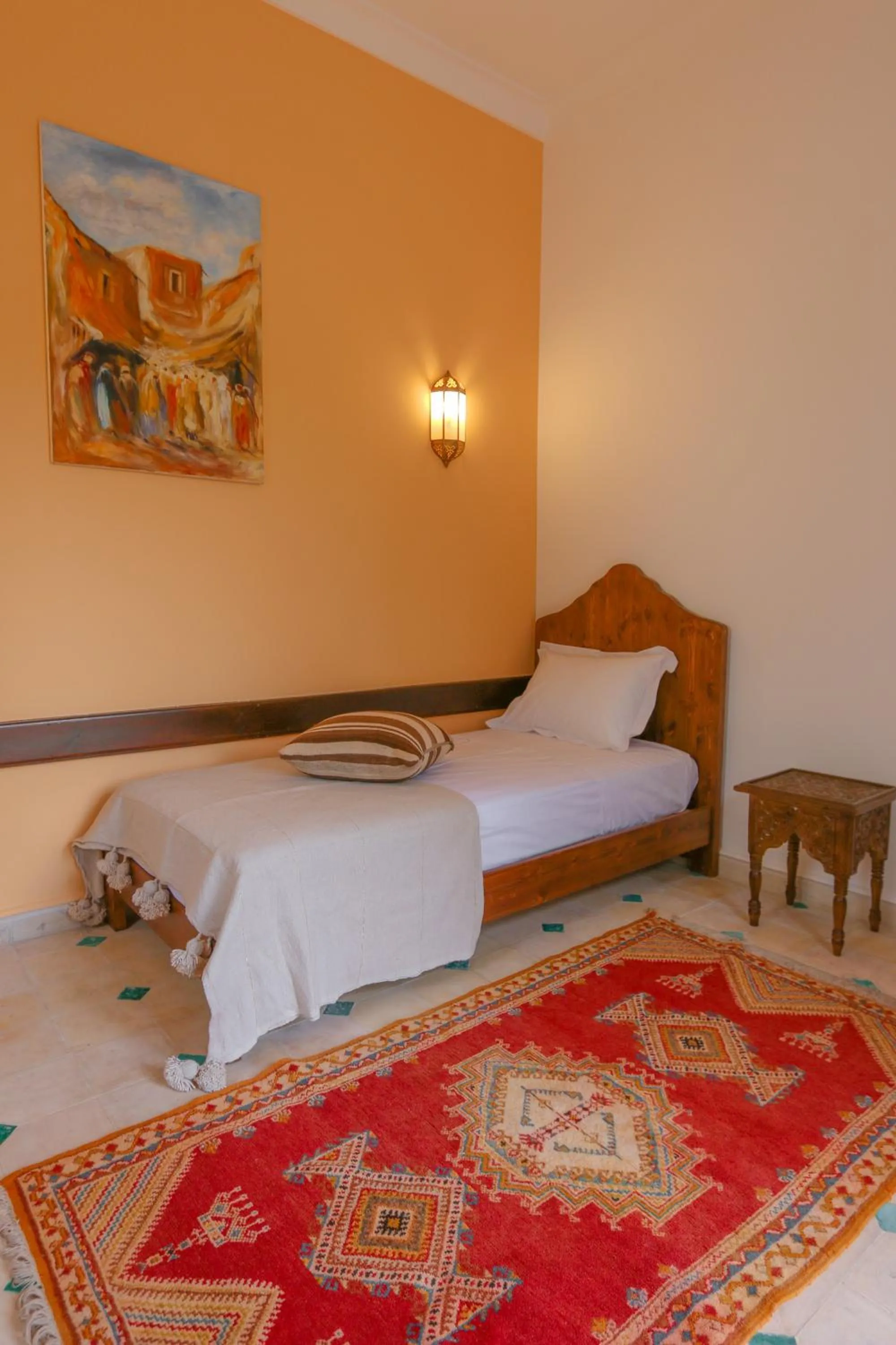 Bed in Upupa de l’Atlas