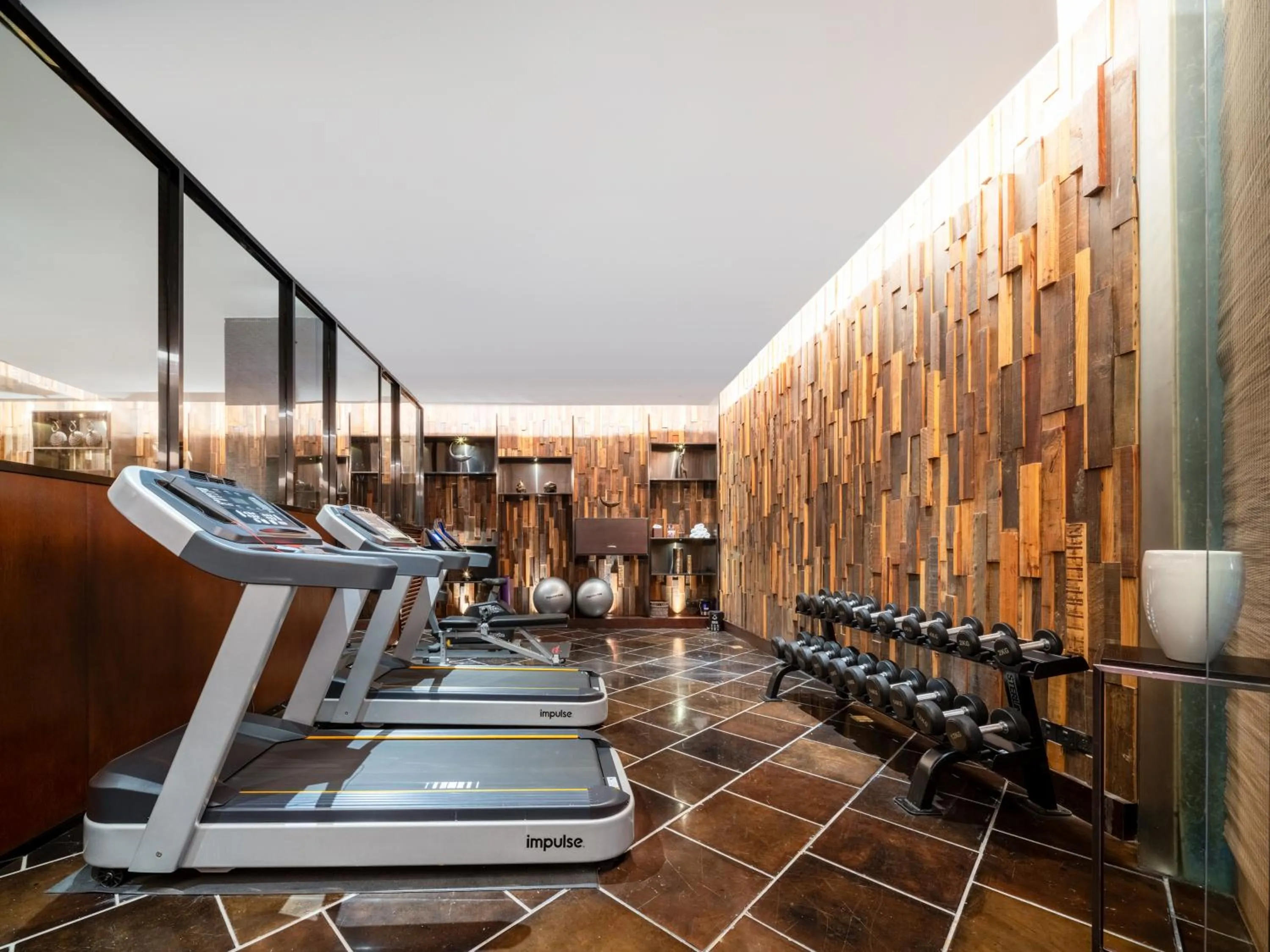 Fitness centre/facilities in The Mulian Hotel Guangzhou Zhujiang New Town-Canton Fair Free Shuttle Bus