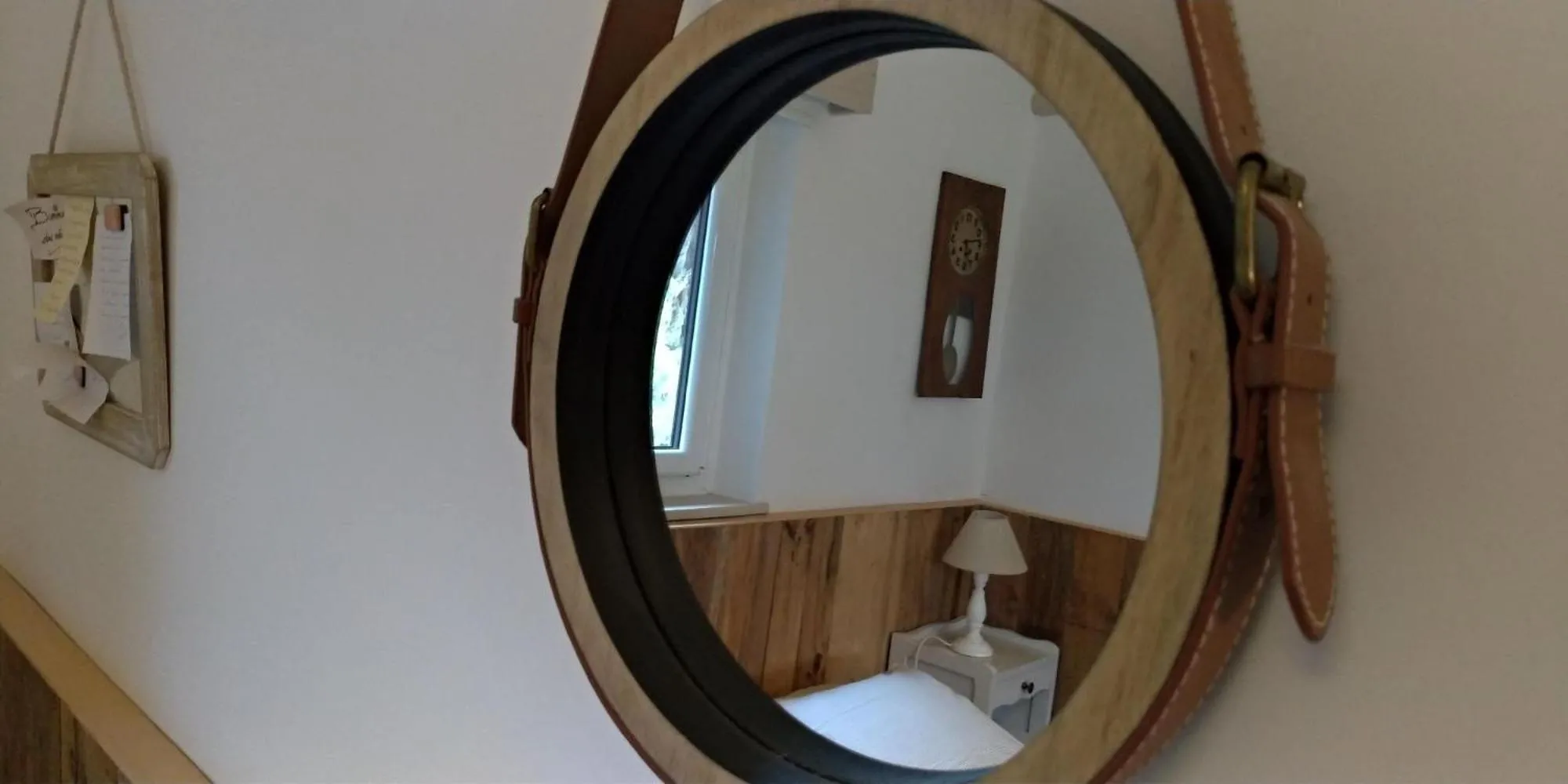 Bedroom in Chambres d'hôtes La Combe de Redoles
