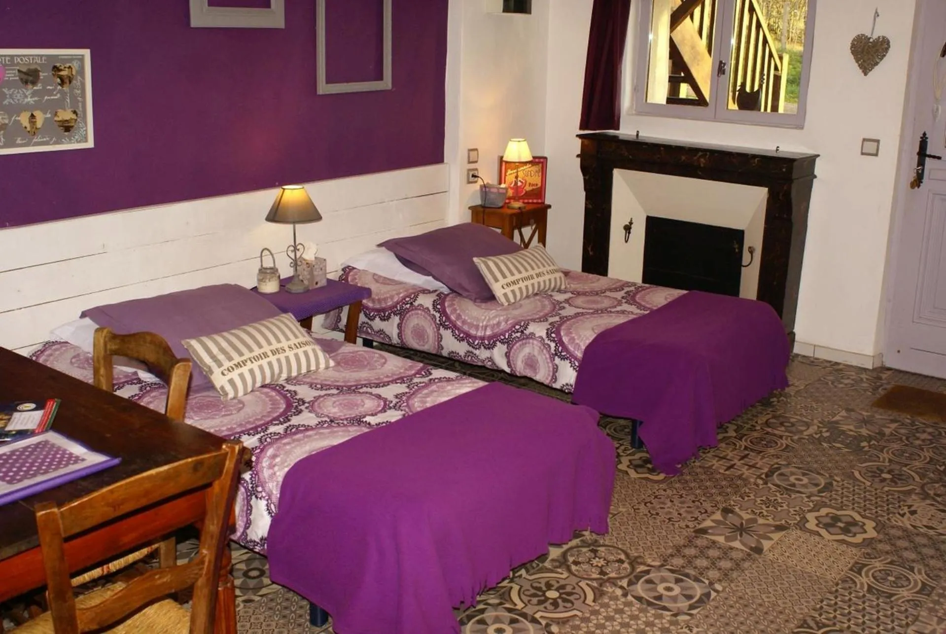 Photo of the whole room, Bed in Chambres d'hôtes La Combe de Redoles