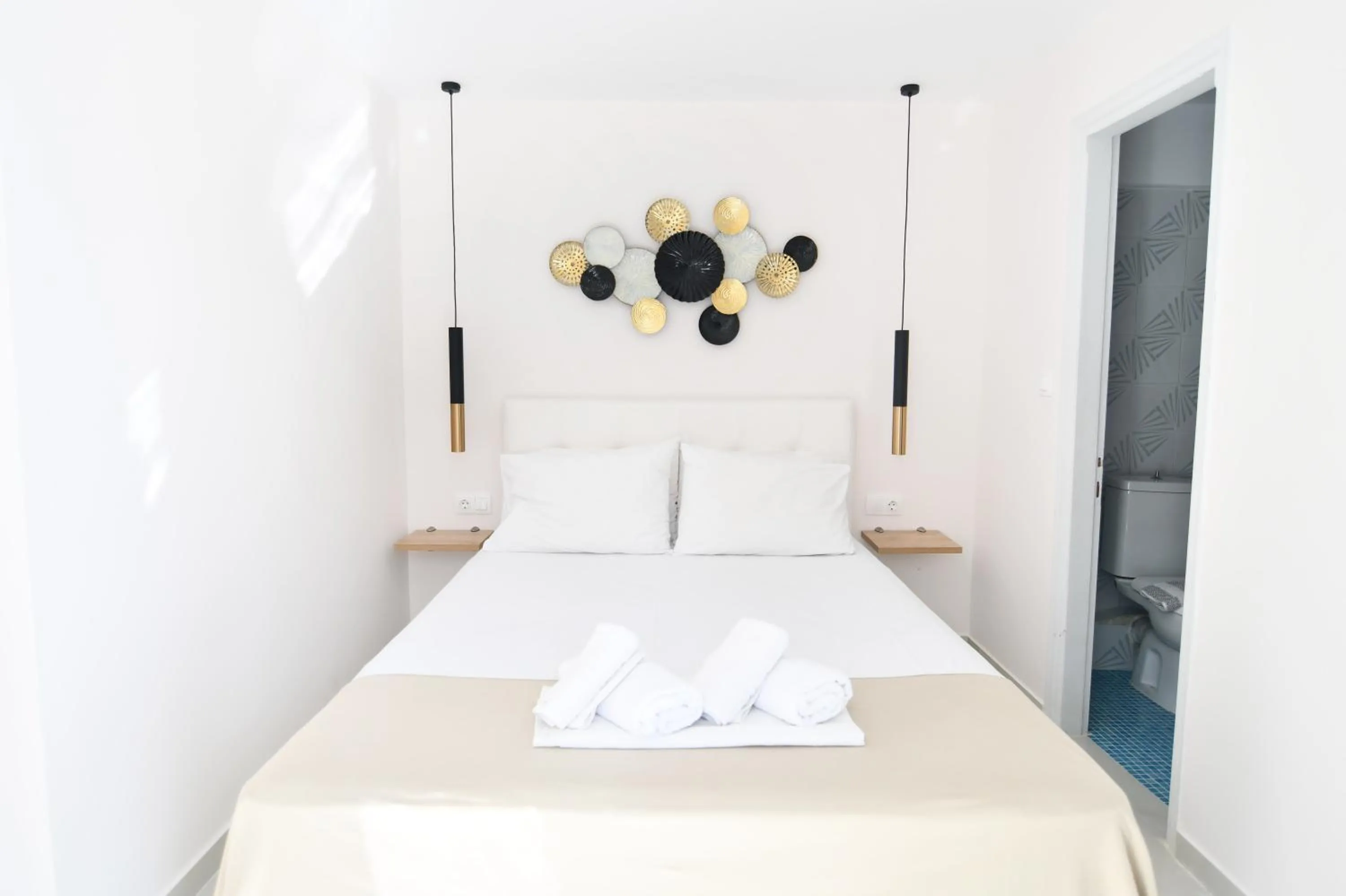 Quadruple Room with Balcony and Partial Sea View in Cocoon Hotel-Beach bar