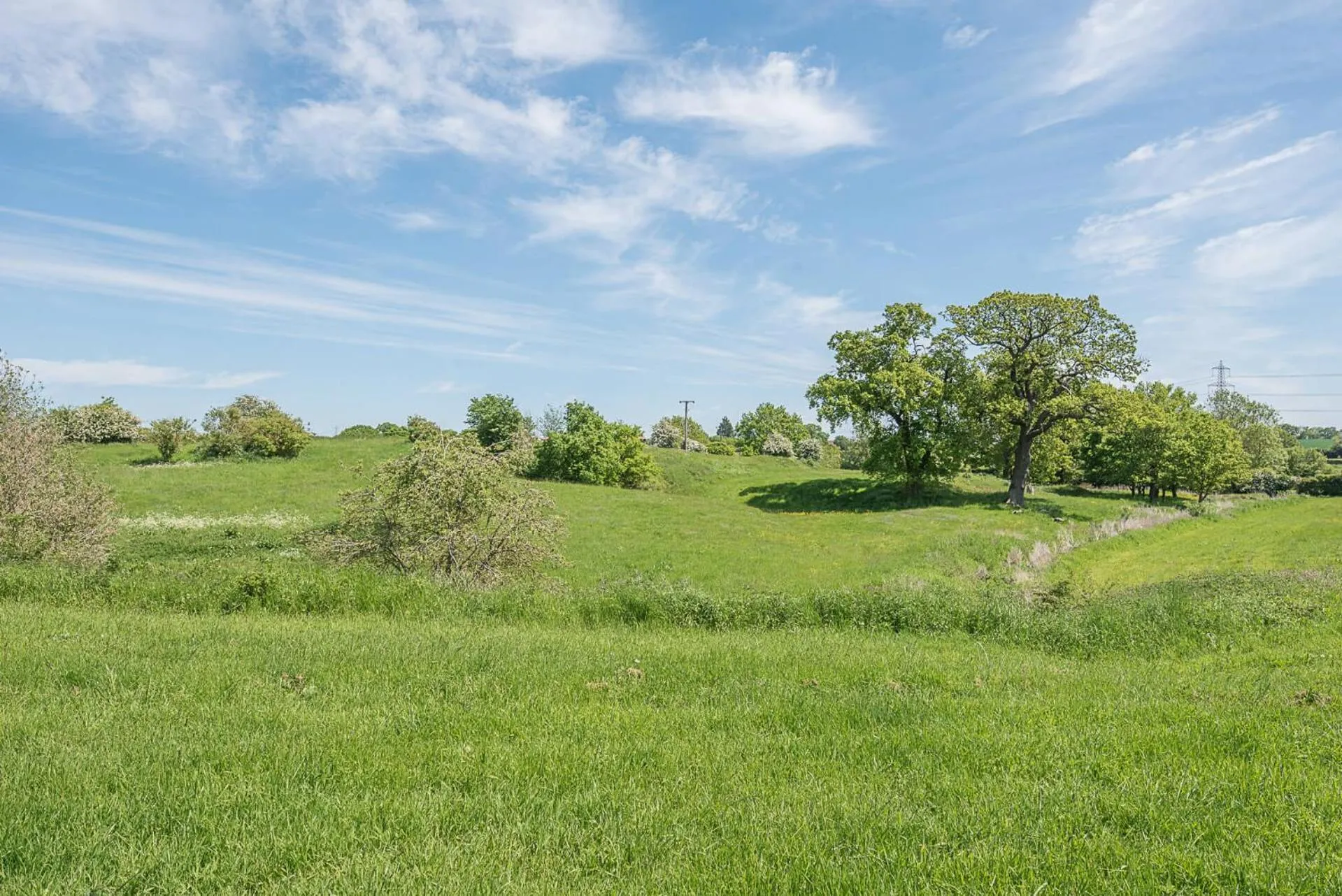 Chapel Cottage at Pond Hall Farm, Stunnning Property with Private Hot Tub, Hadleigh
