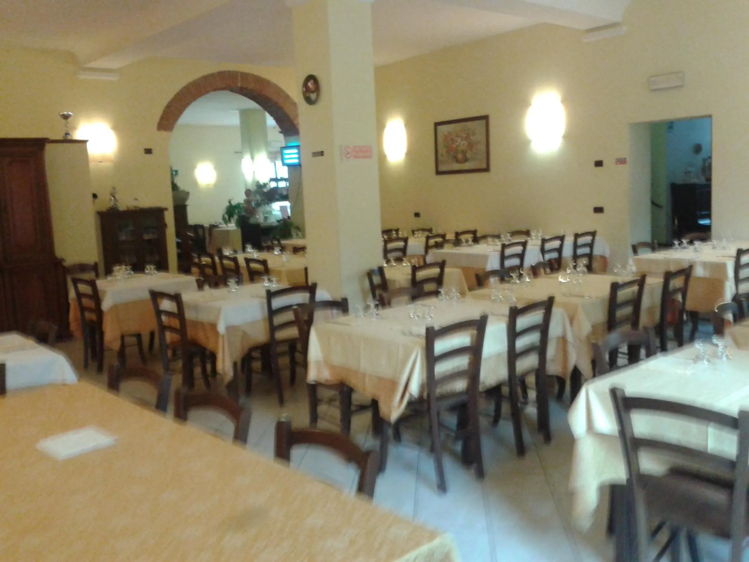 Restaurant/places to eat in La Pania