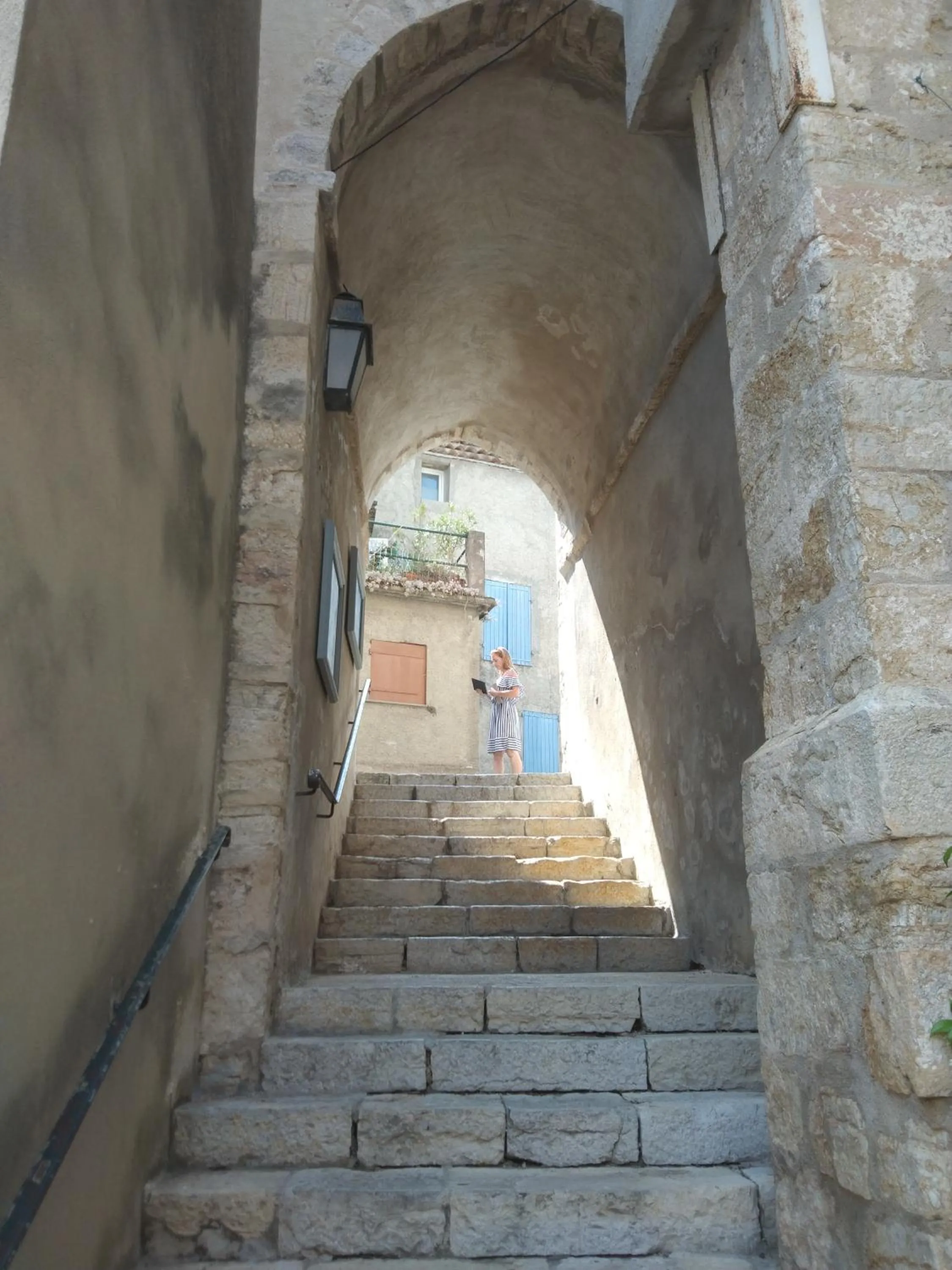 Nearby landmark in Lou calado