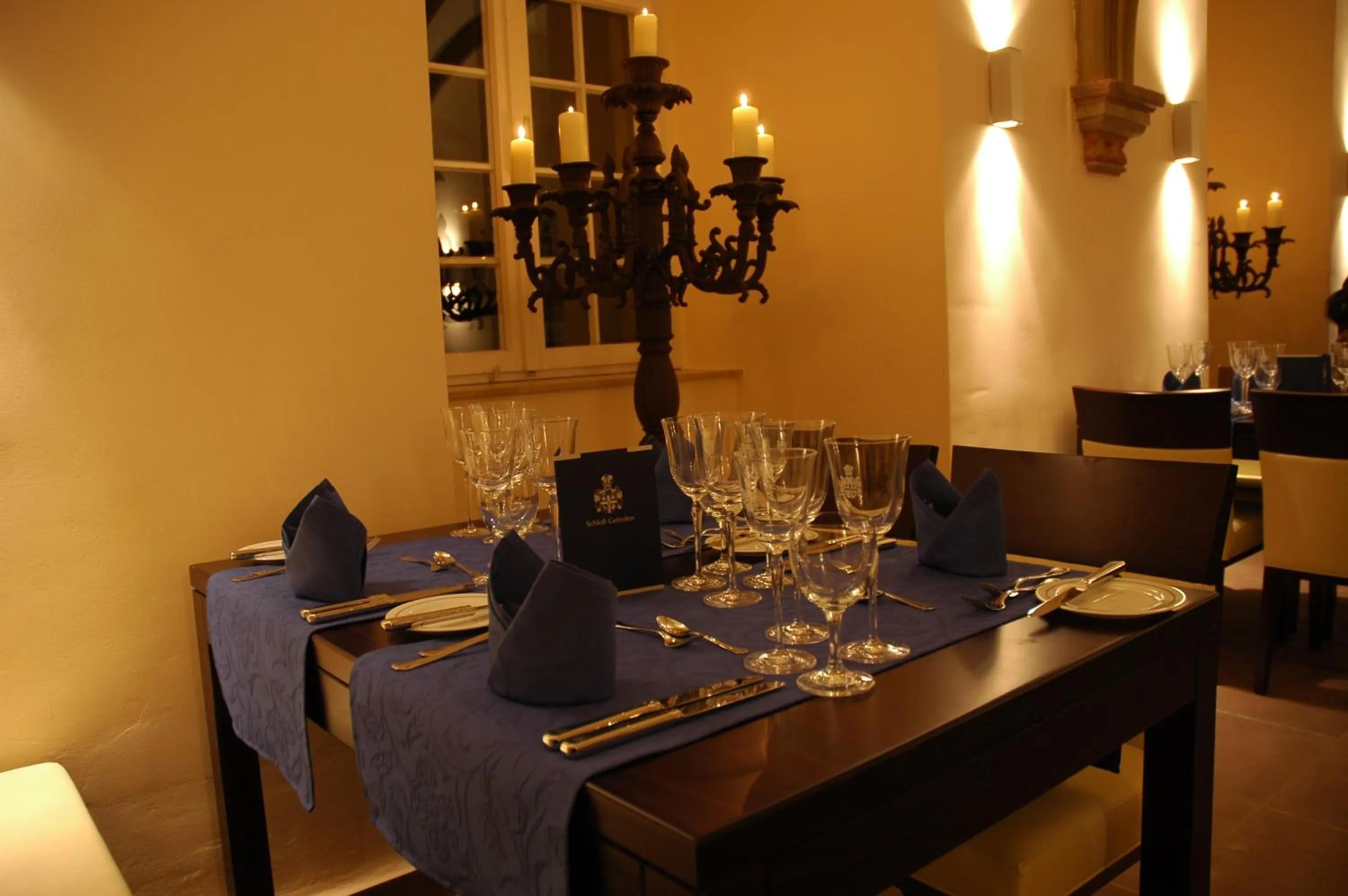 Restaurant/places to eat in Hotel Schloß Gehrden