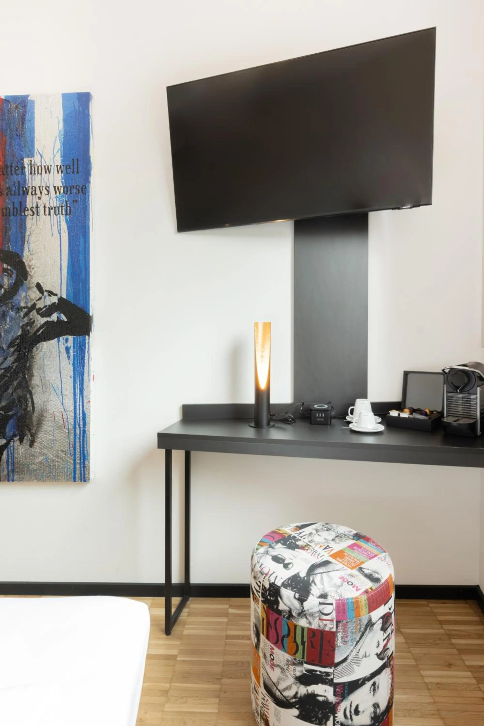 Photo of the whole room in Das Edlinger