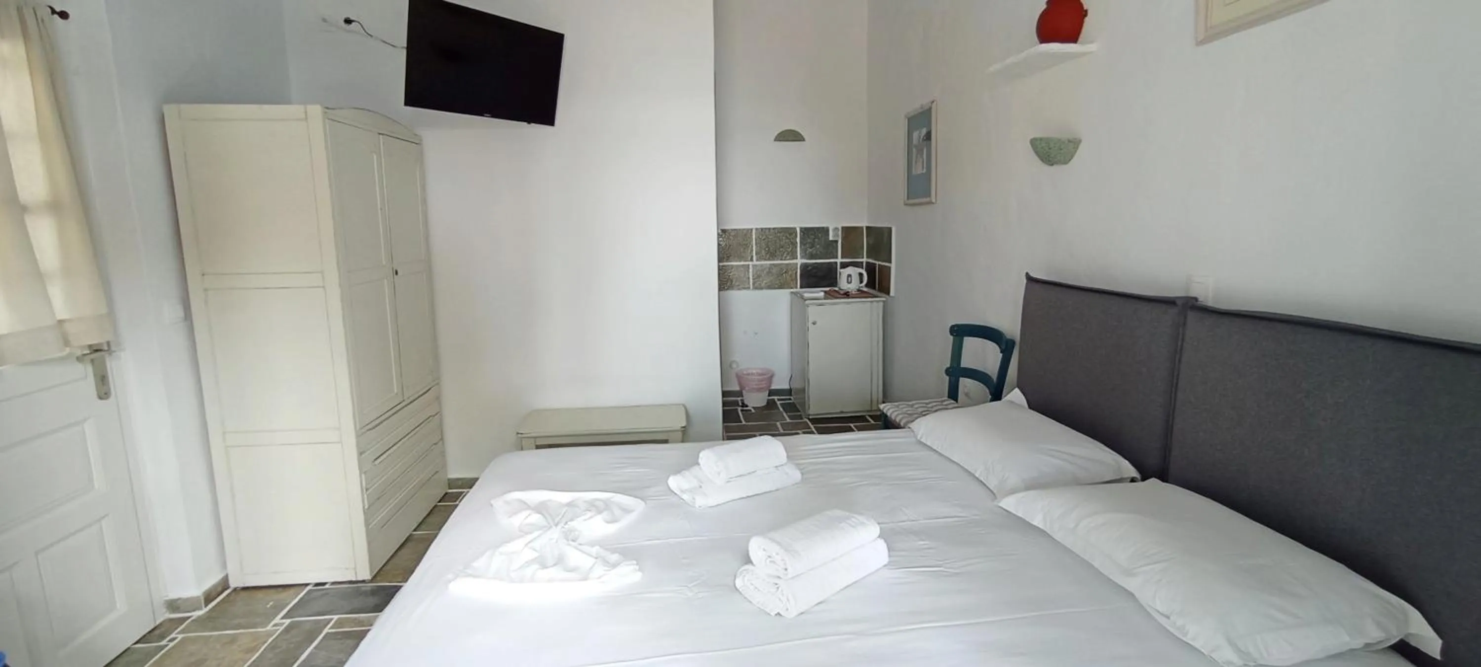 Bedroom, Bed in Lodge Narlis