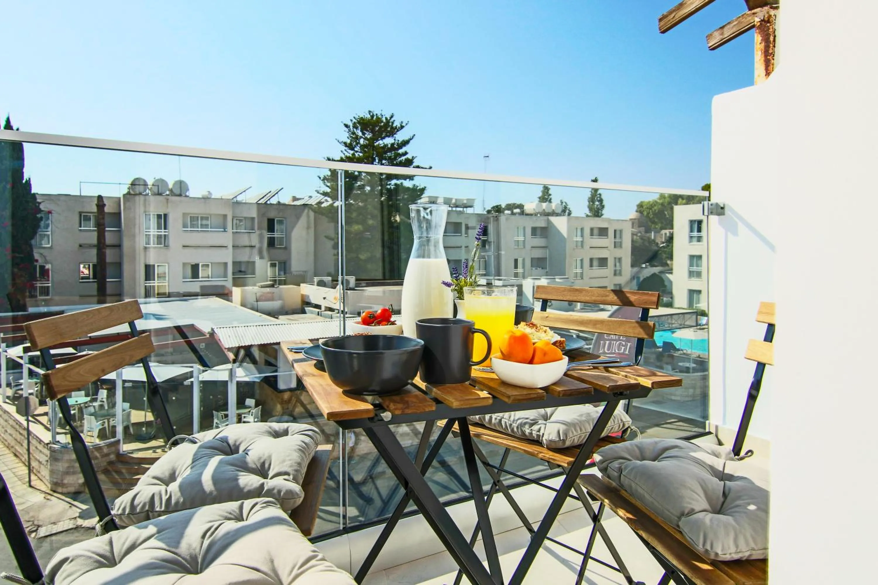 Off site in Phaedrus Living: Seaside Luxury Flat Lighthouse 65