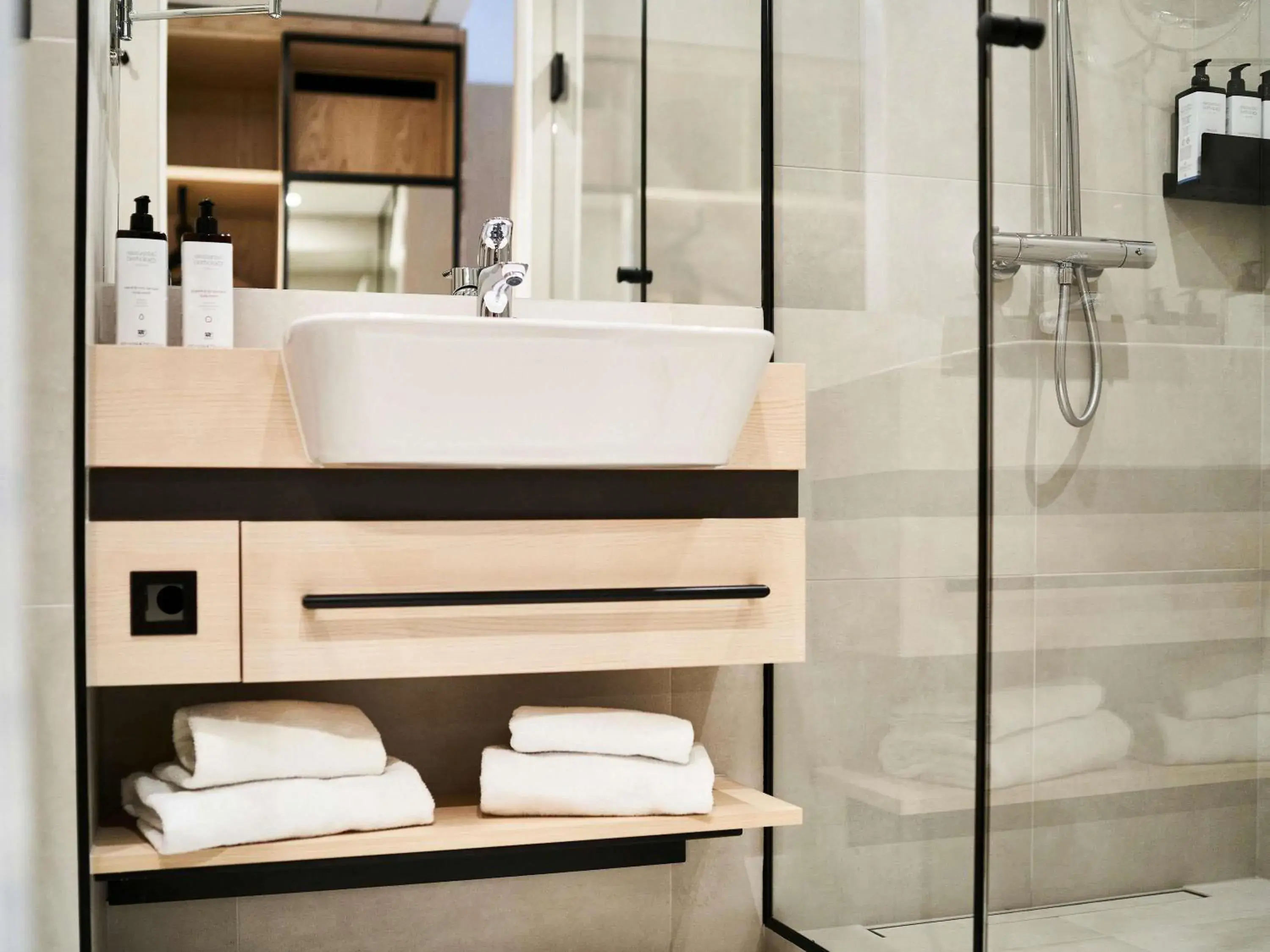 Bedroom in Mercure Katowice Centrum Bedroom in Mercure Katowice Centrum