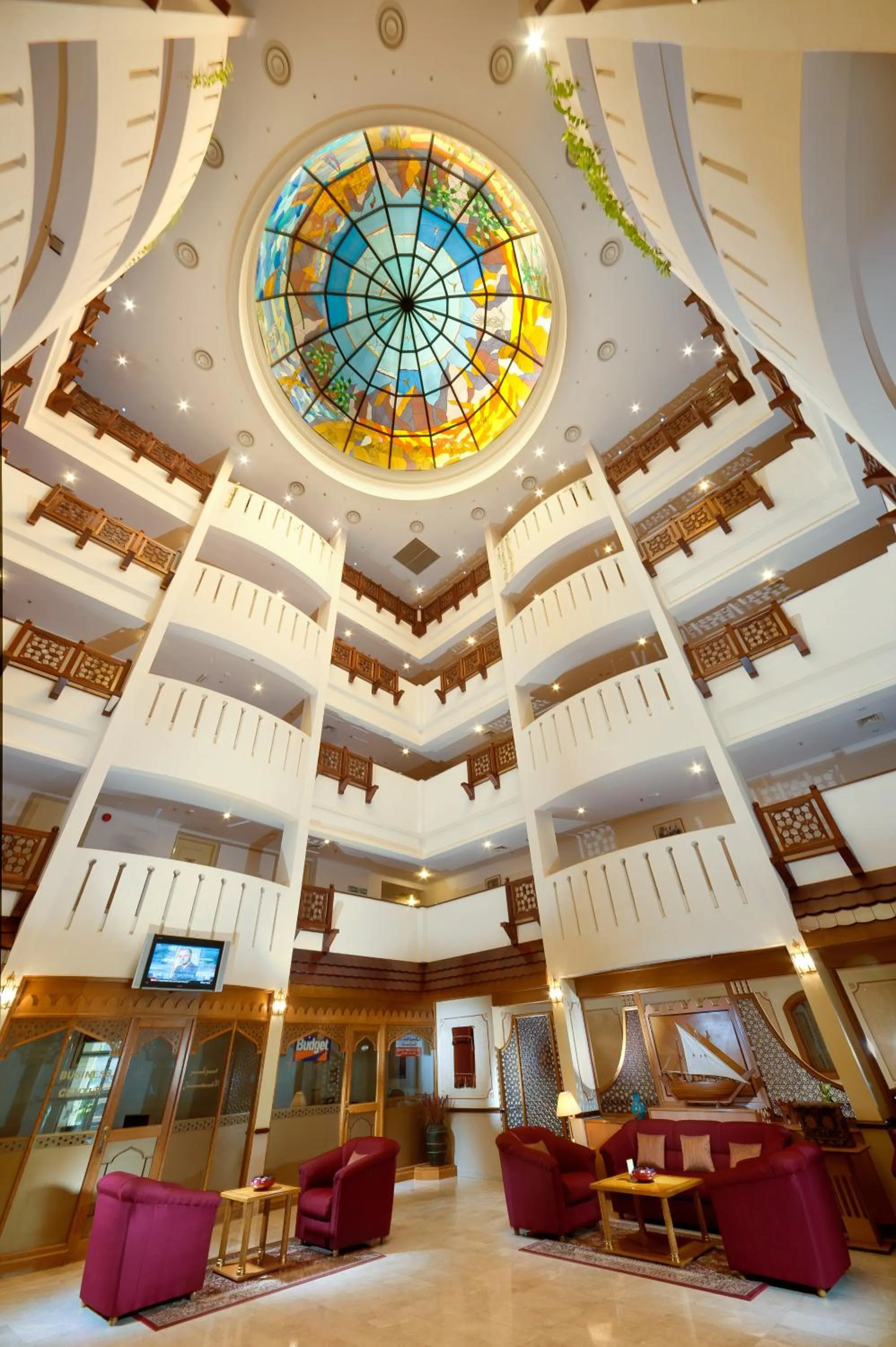 Lobby or reception in Best Western Sur