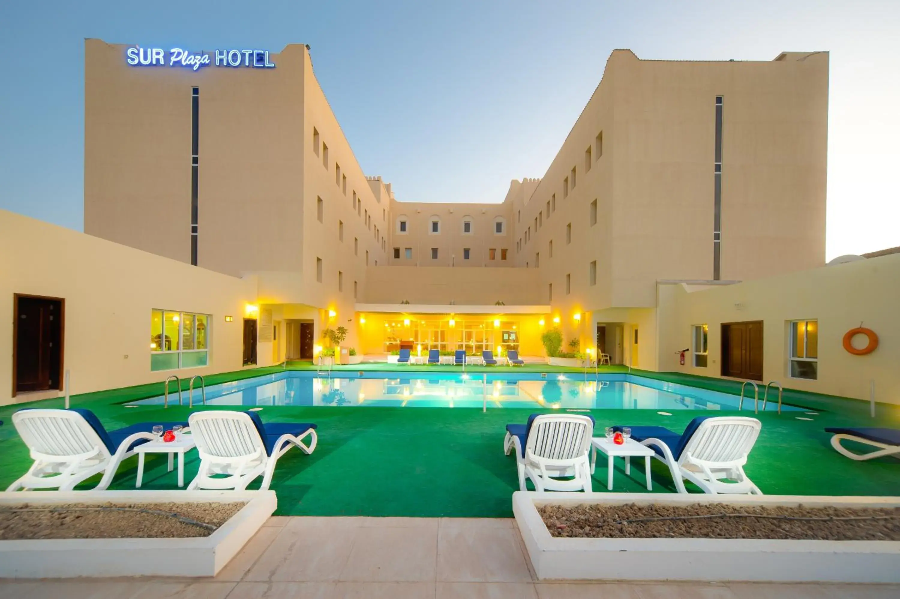 Property building in Best Western Sur Property building in Best Western Sur