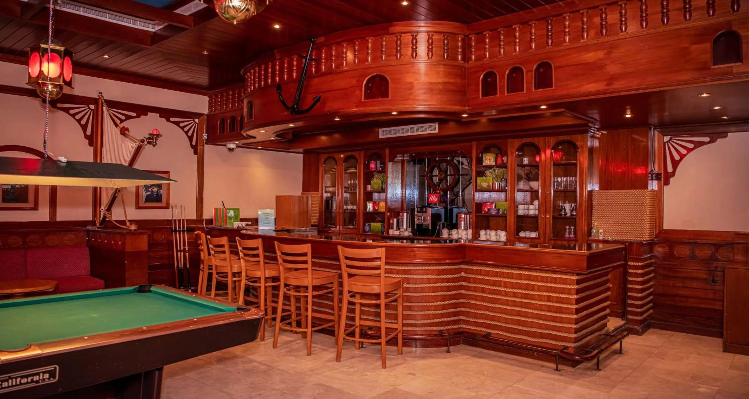 Lounge or bar in Best Western Sur