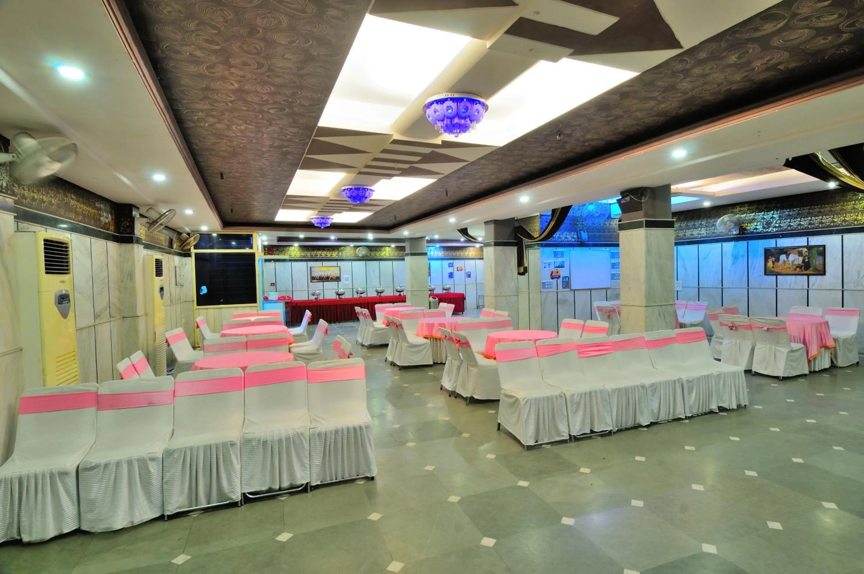Business facilities, Banquet Facilities in Hotel Maharaja Residency