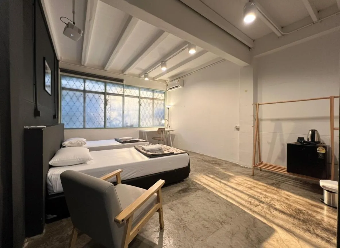 Bed in Chatel Samyan - Self check-in