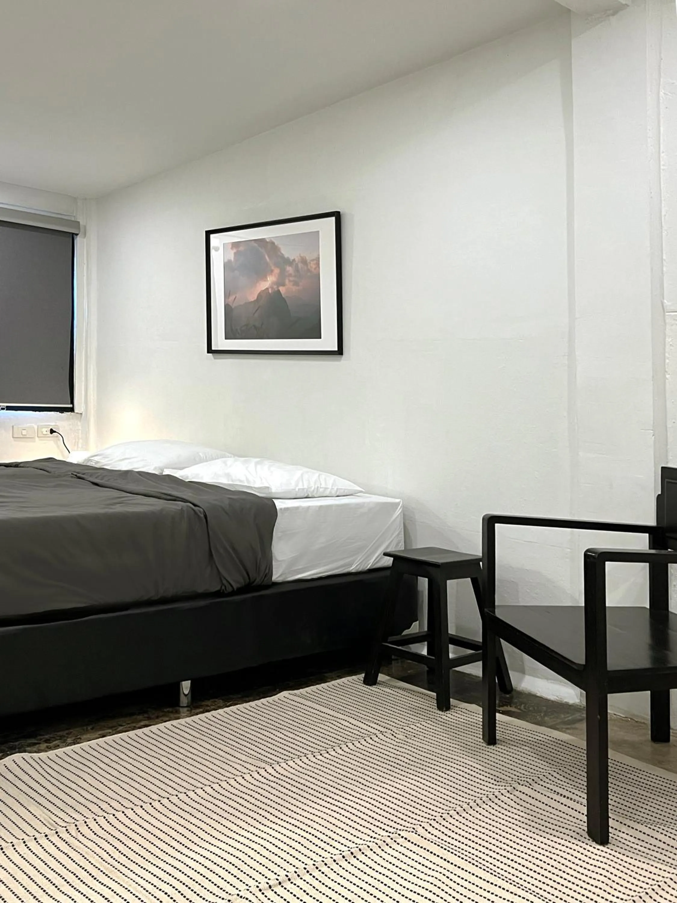 Bed in Chatel Samyan - Self check-in