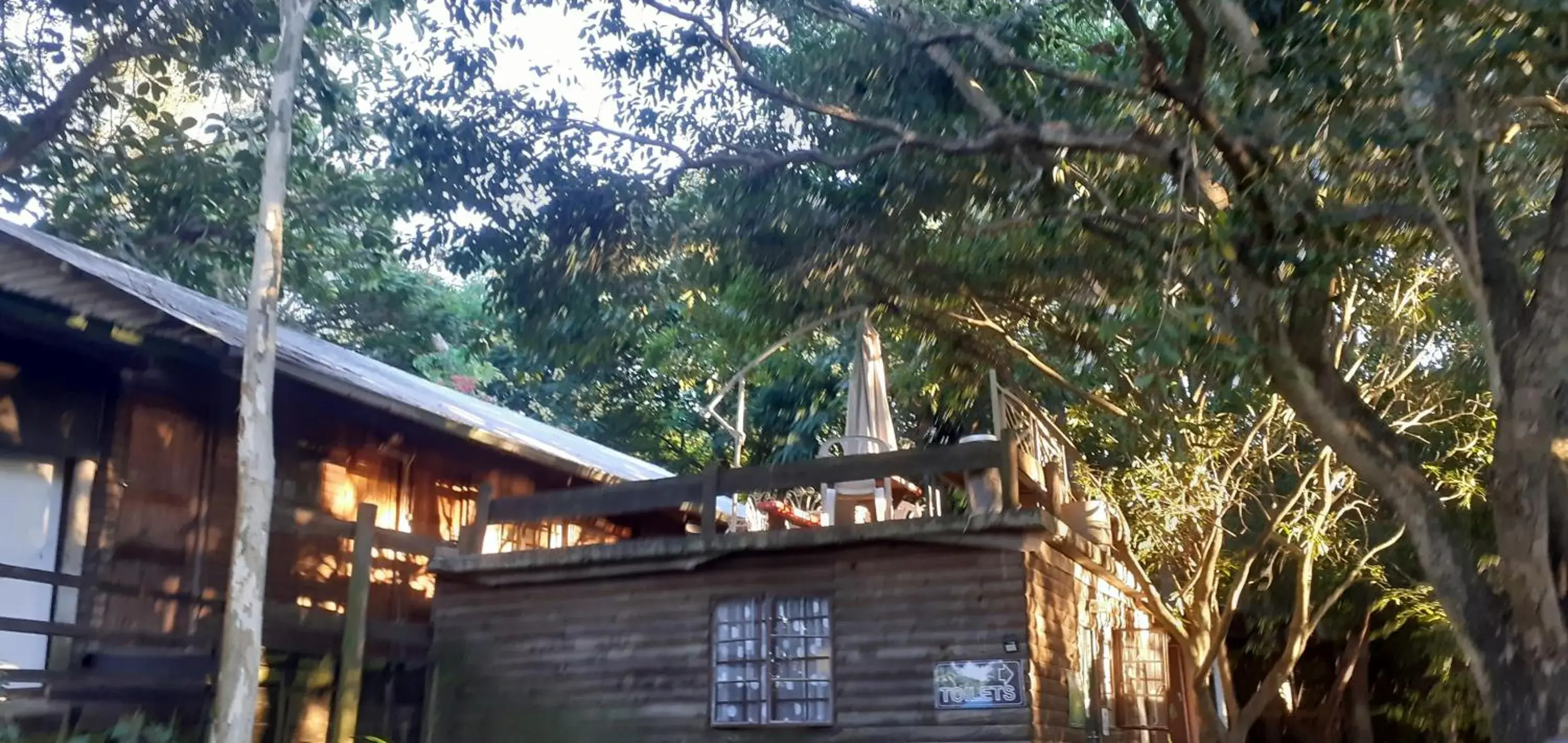 Double or Twin Room with Garden View in Hazyview Adventure Backpackers Double or Twin Room with Garden View in Hazyview Adventure Backpackers