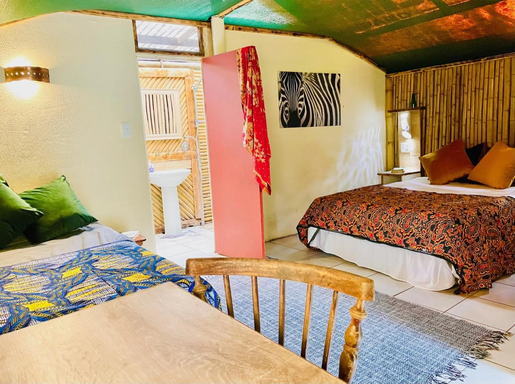 Photo of the whole room in Hazyview Adventure Backpackers