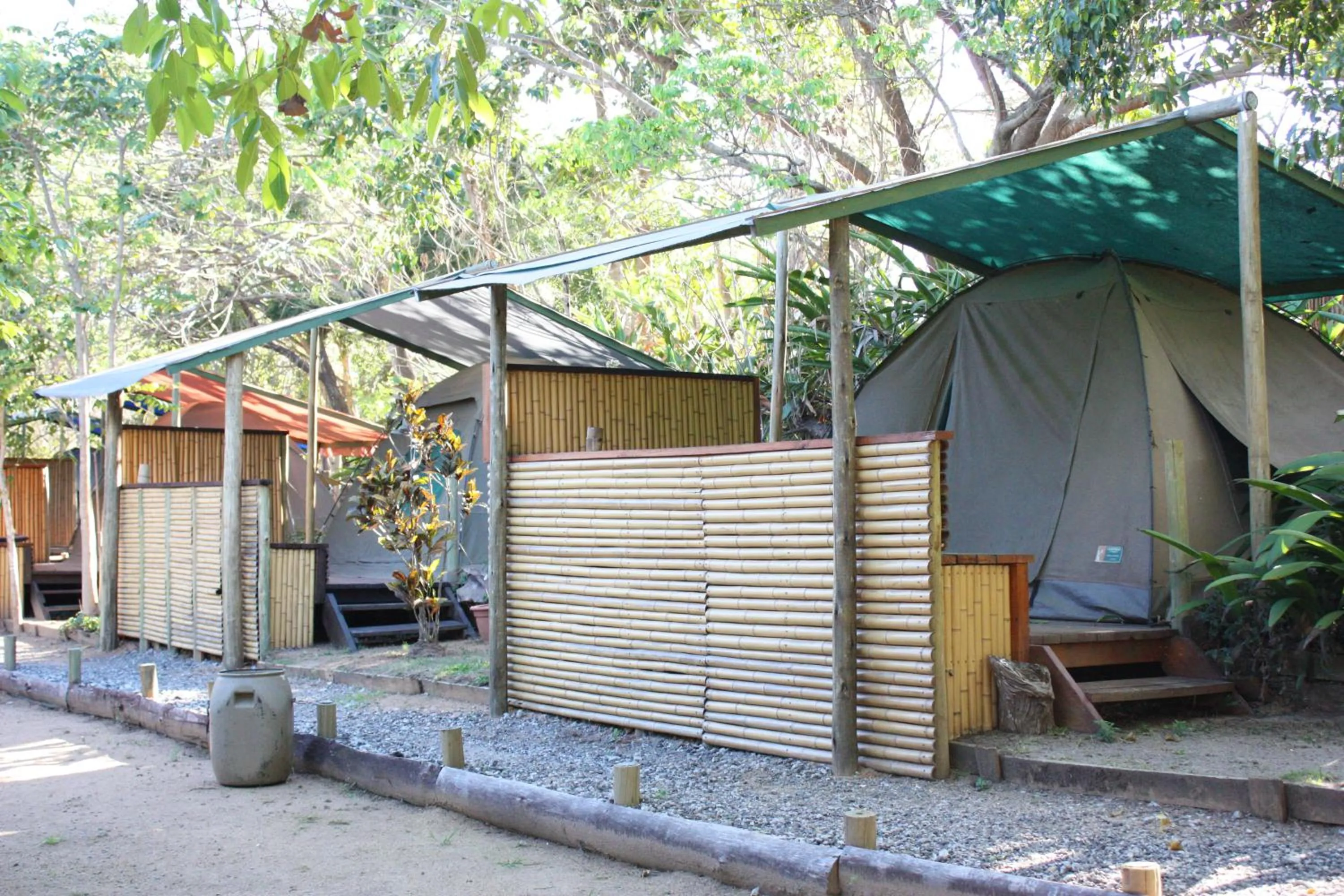 Facade/entrance in Hazyview Adventure Backpackers