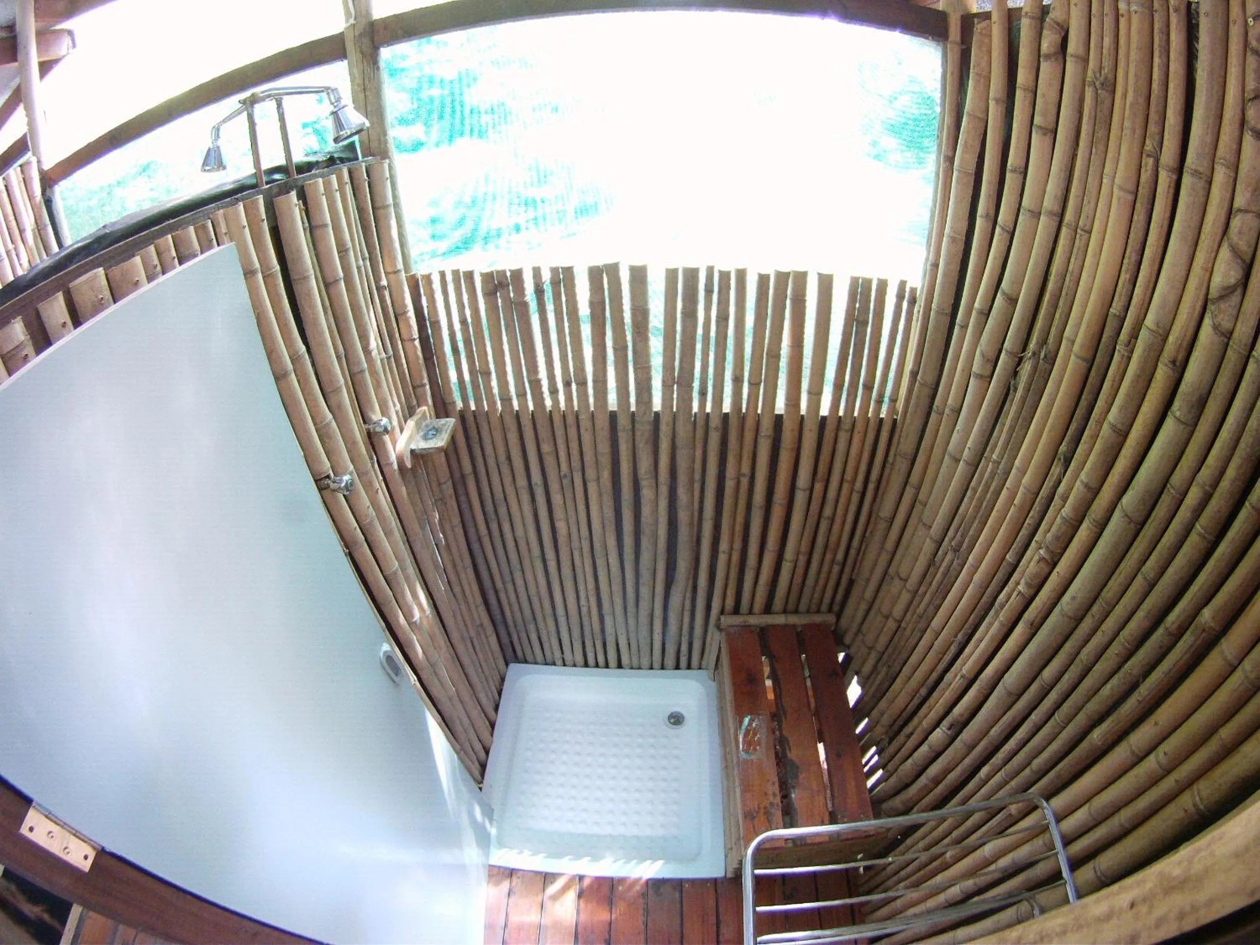 Bathroom in Hazyview Adventure Backpackers