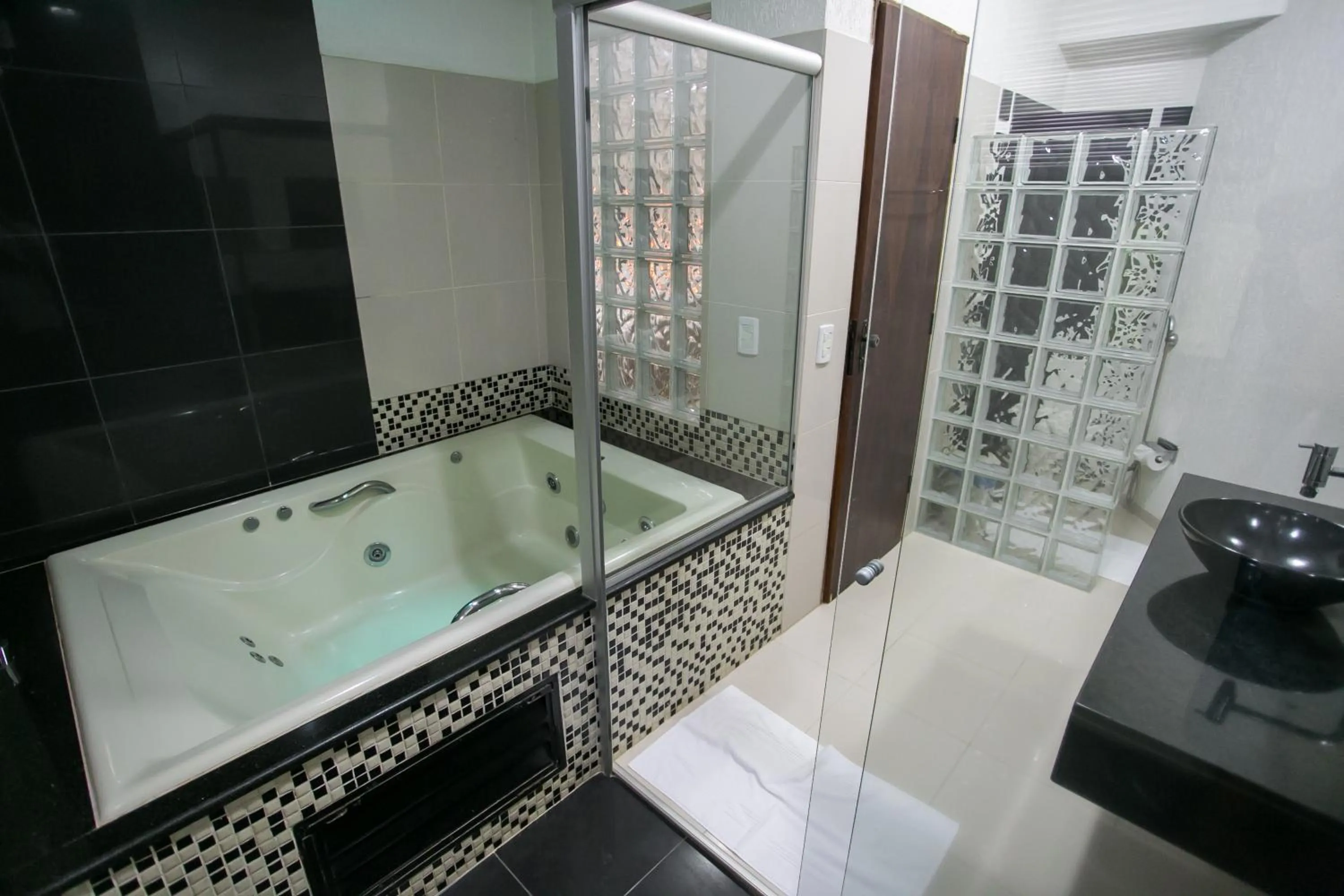 Bathroom in BALSAS PREMIER HOTEL