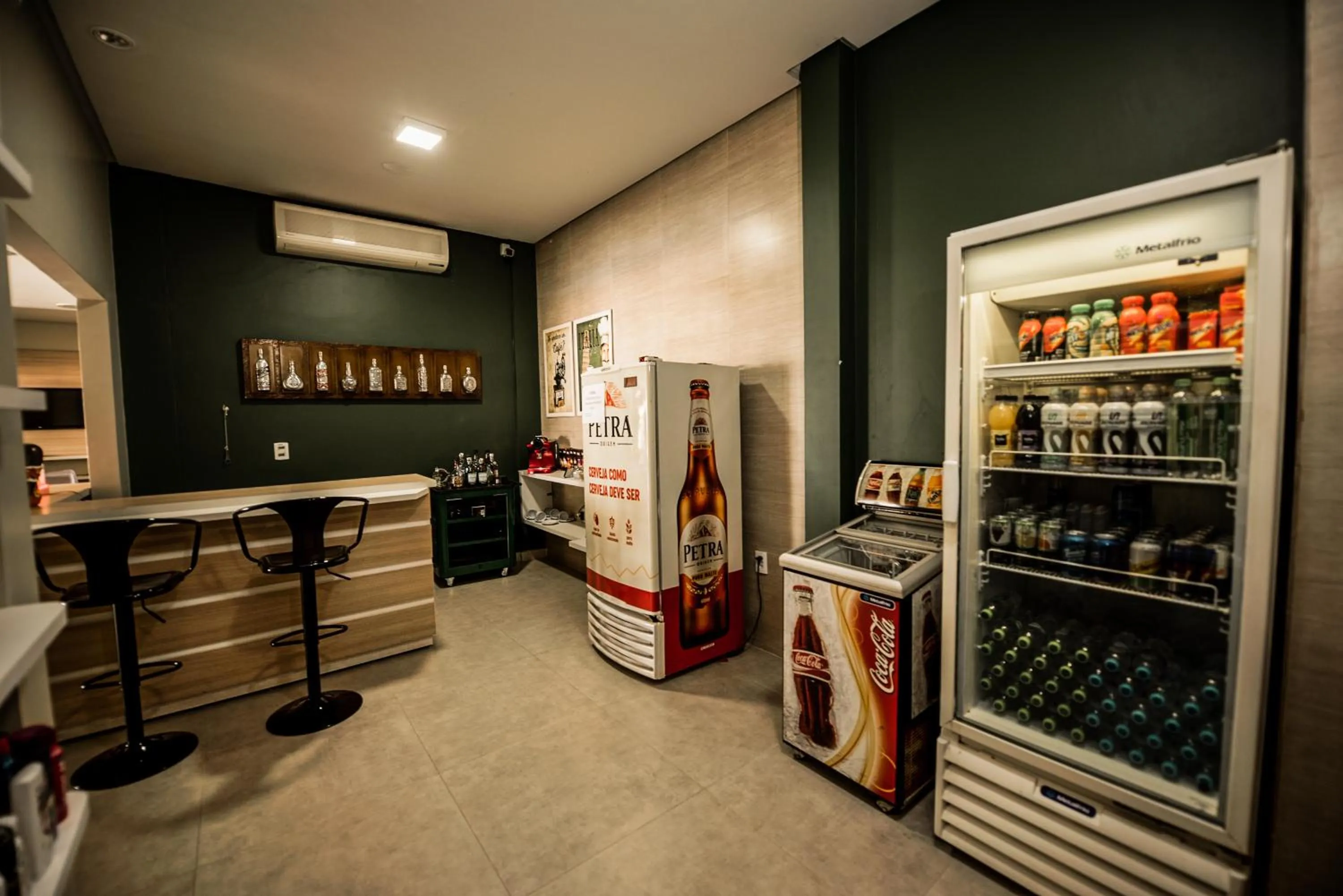 On-site shops in BALSAS PREMIER HOTEL