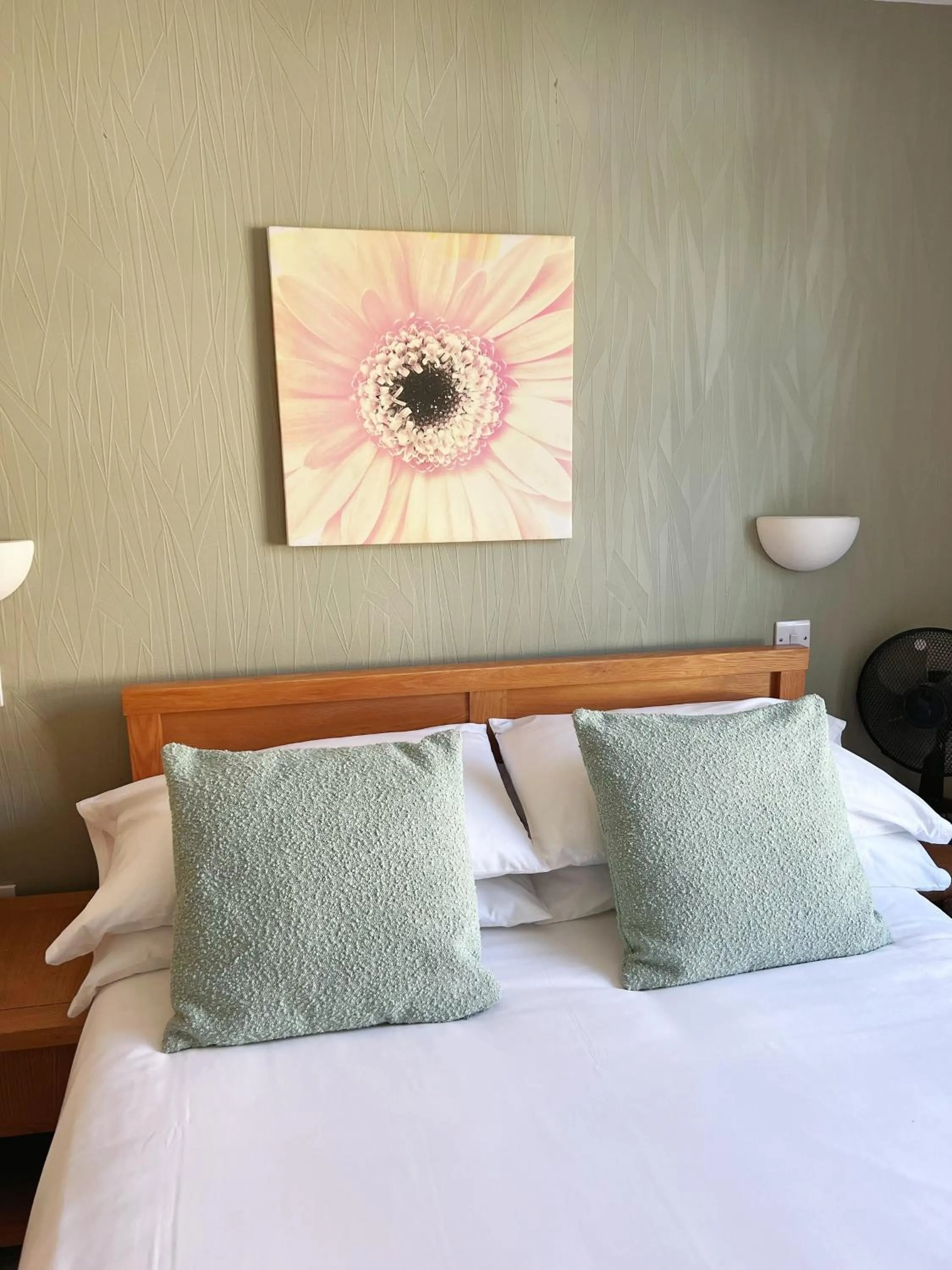 Bed in The Crown Hotel