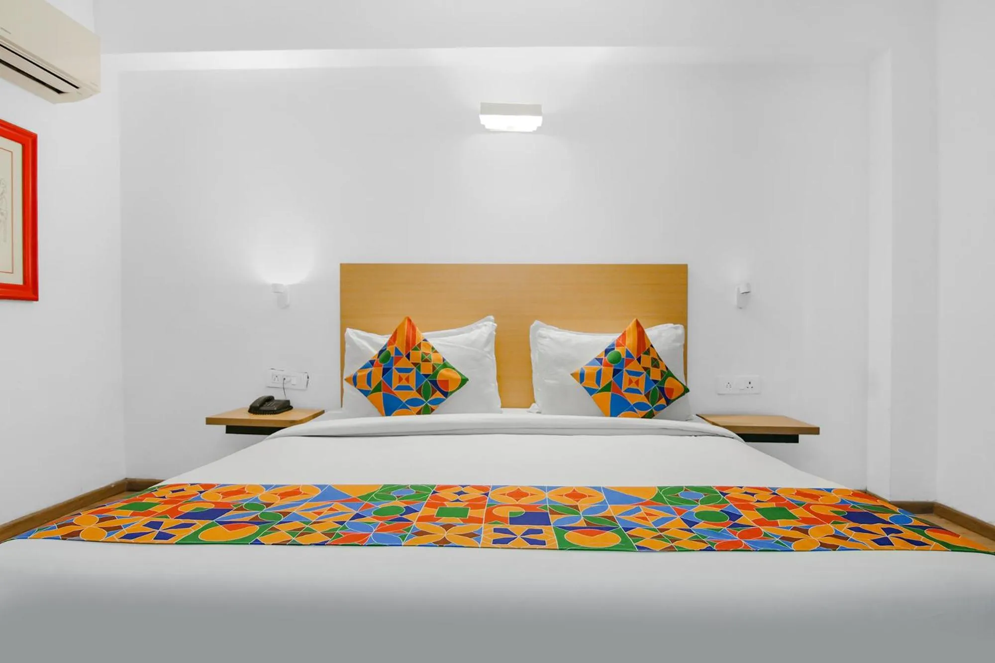 Bed in FabHotel Infinity Stays Near Medanta- The Medicity, Gurgaon