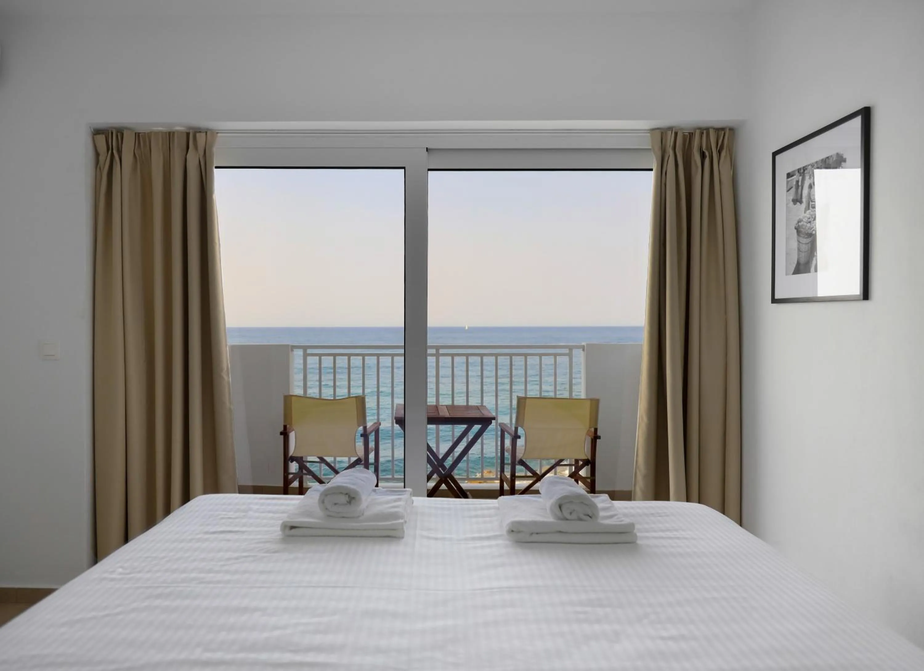Sea view, Bed in Sea Breeze Hotel