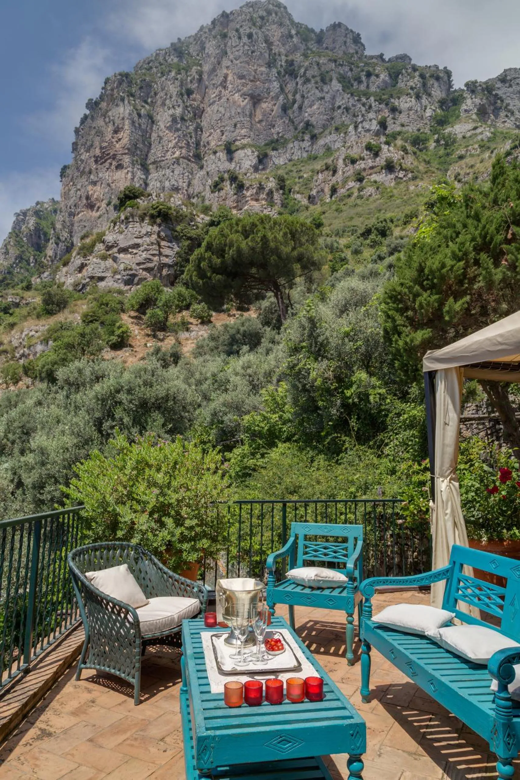 Patio in Amore Rentals - Villa Era
