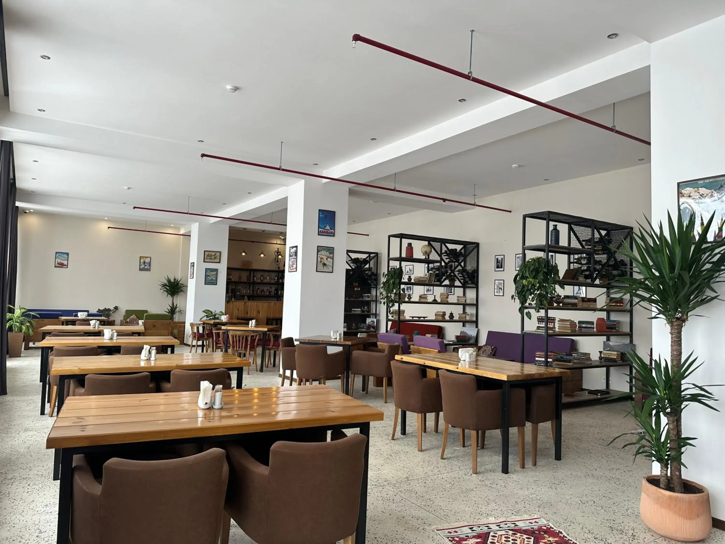 Restaurant/places to eat in Mountain House Kazbegi Restaurant/places to eat in Mountain House Kazbegi